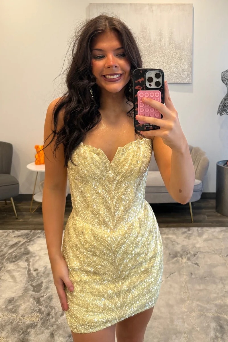 Sparkly Strapless Beaded Sequins Tight Mini Homecoming Dress