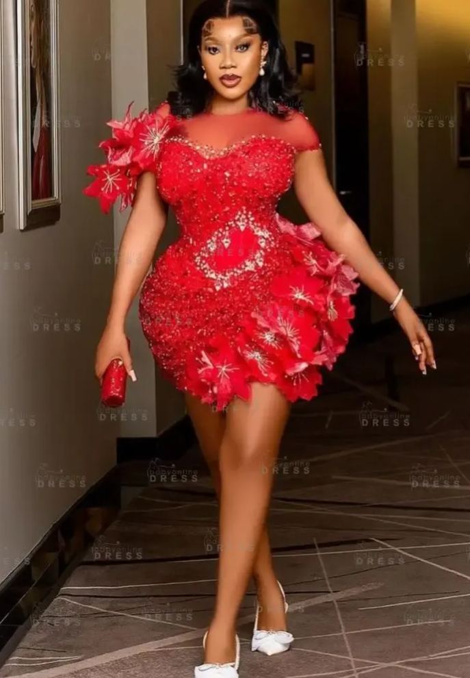 Bateau Neck Red Short Homecoming Dress with Beadings Tight Prom Dress