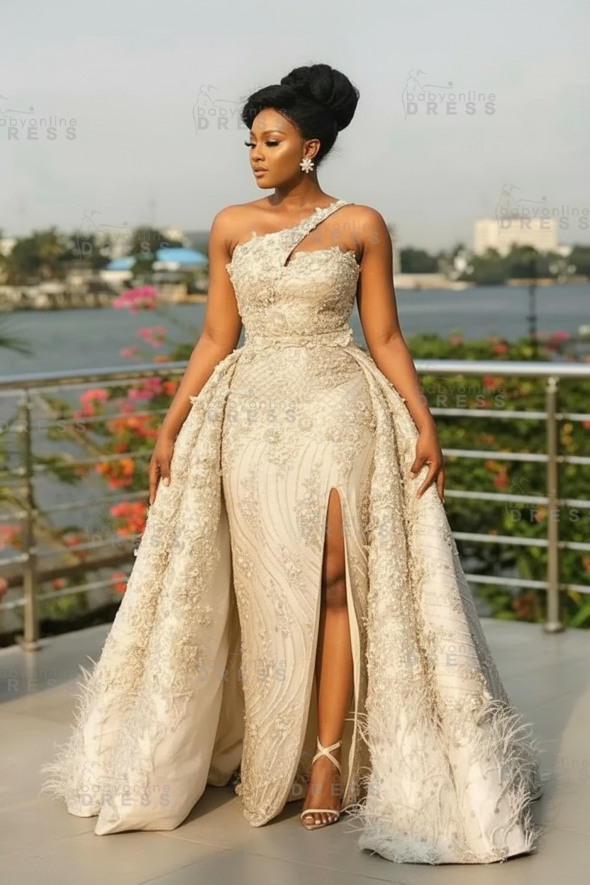 One-Shoulder Lace Appliques Mermaid Wedding Dress with Feathers