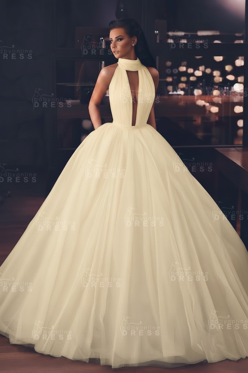 Sexy High-Neck Sleeveless Ball Gown Evening Dress with Pockets