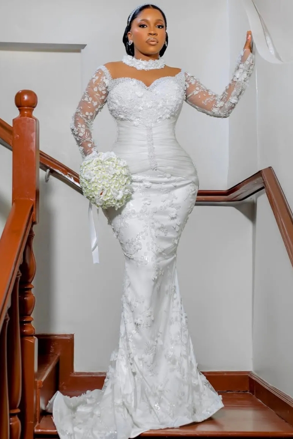 3D Flowers Crystals Mermaid Wedding Dresses Long Sleeves High Neck Illusion Beaded Lace Bridal Gowns with Appliques