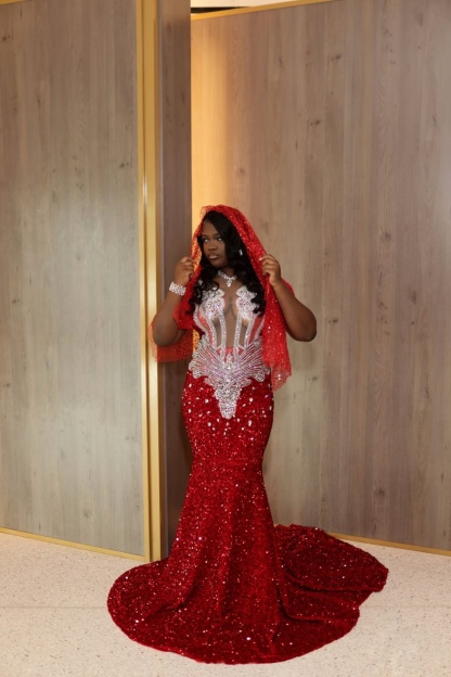 Red Straps Sequins Mermaid Long Prom Dress with Veils