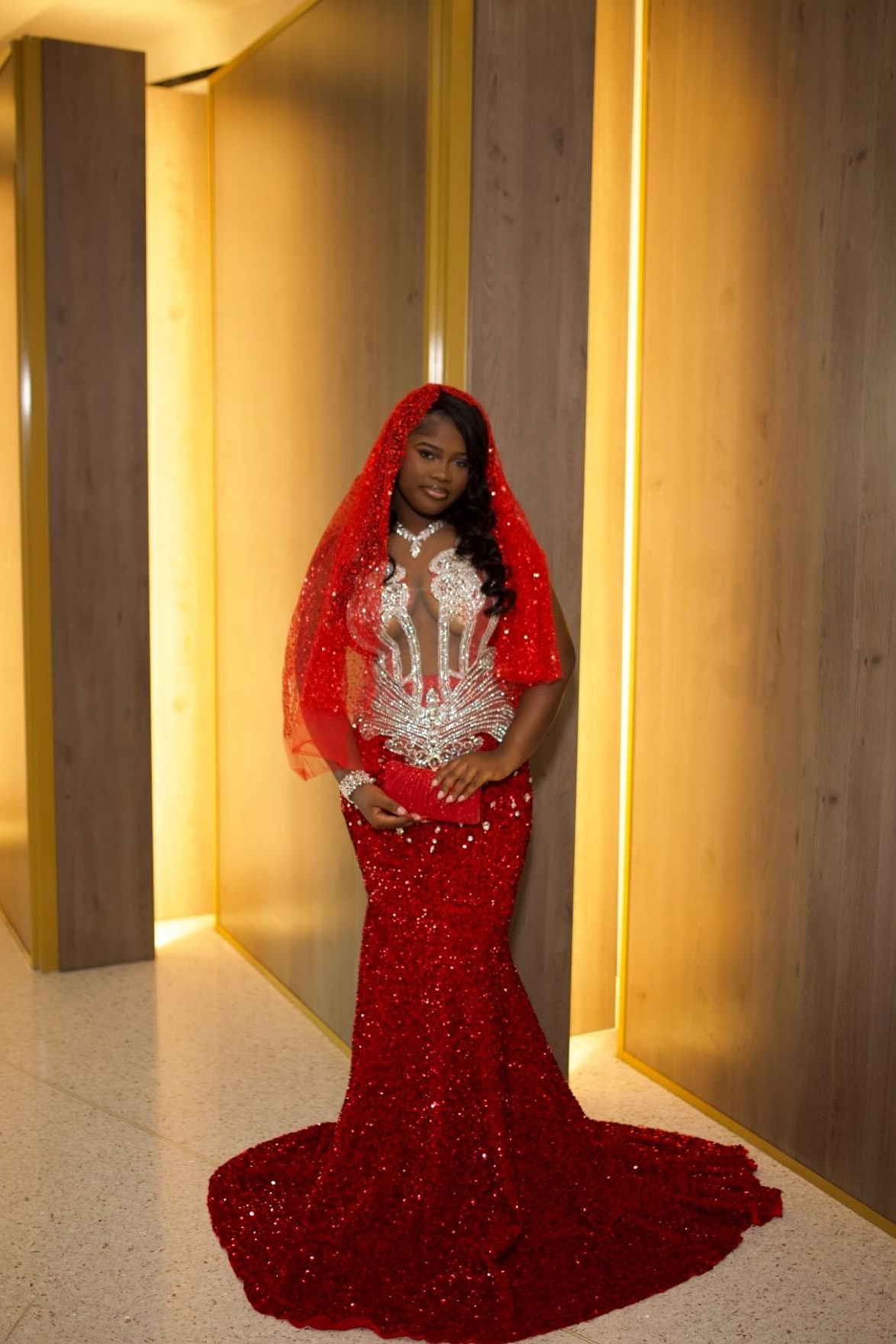 Red Straps Sequins Mermaid Long Prom Dress with Veils