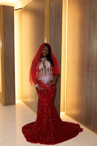 Red Straps Sequins Mermaid Long Prom Dress with Veils