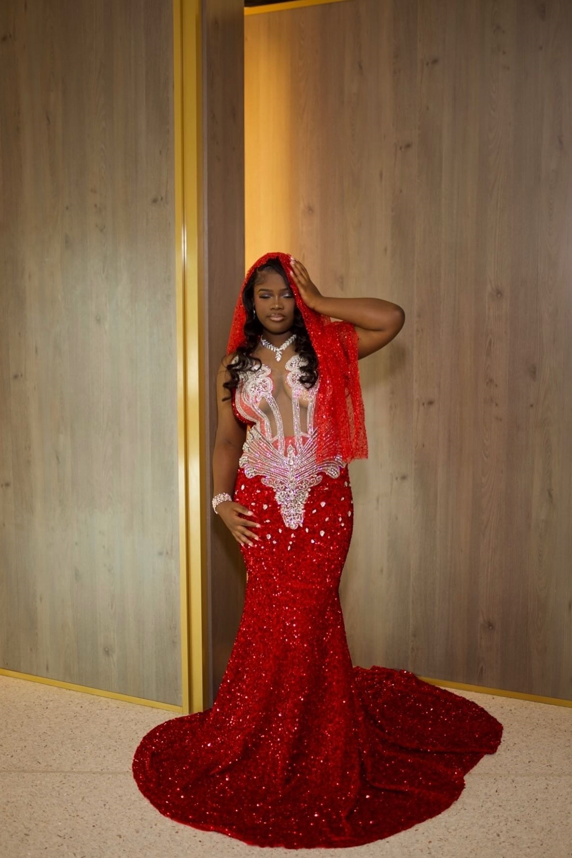 Red Straps Sequins Mermaid Long Prom Dress with Veils