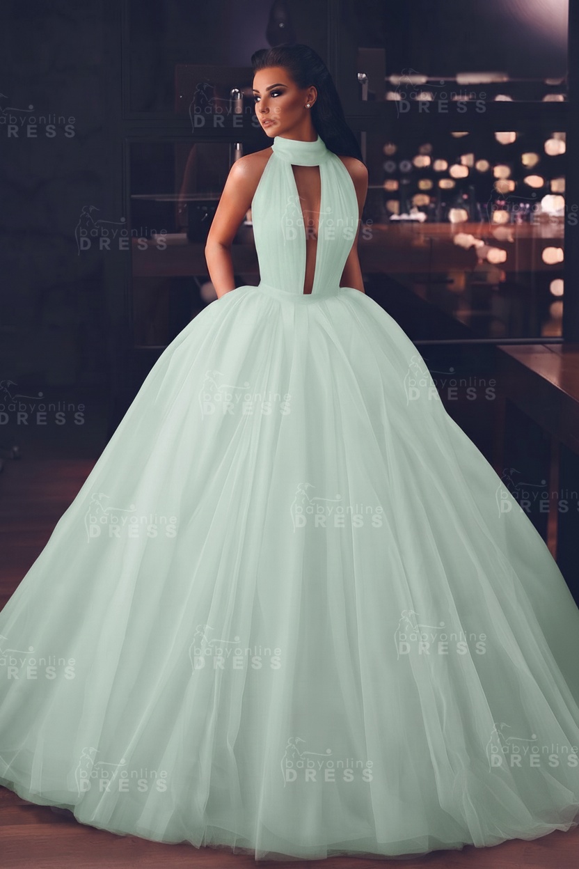 Sexy High-Neck Sleeveless Ball Gown Evening Dress with Pockets