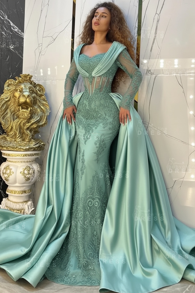 Gorgeous Sweetheart Appliques Lace A-Line Prom Dresses Long Sleeve Chapel Train