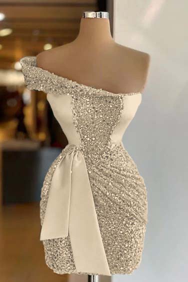 One Shoulder Short Sequined Prom Dress Ruffles Tight Homecoming Dress Champagne