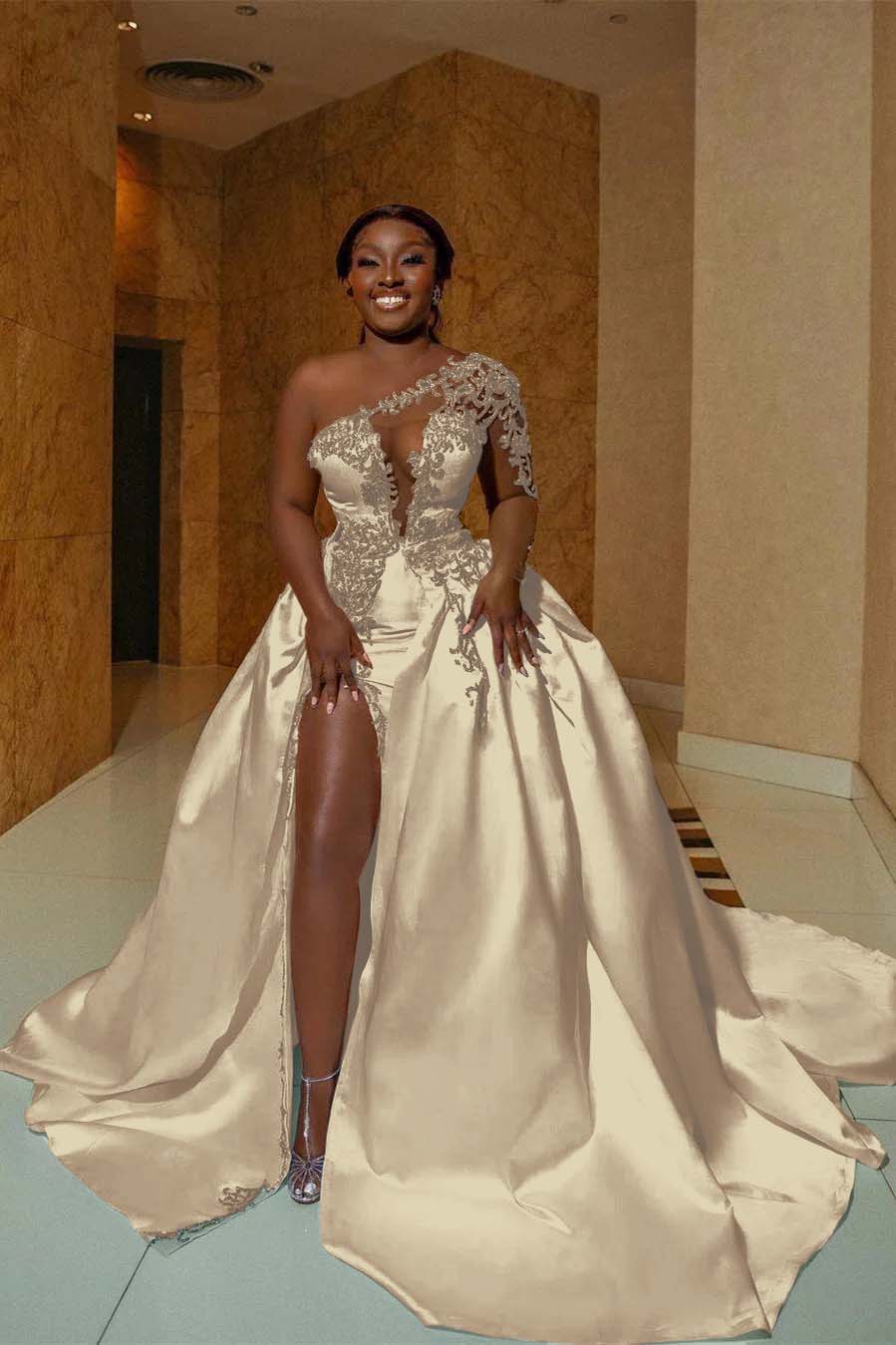 Gorgeous One Shoulder Satin Aline Wedding Dresses Beadings Front Split Bridal Gown