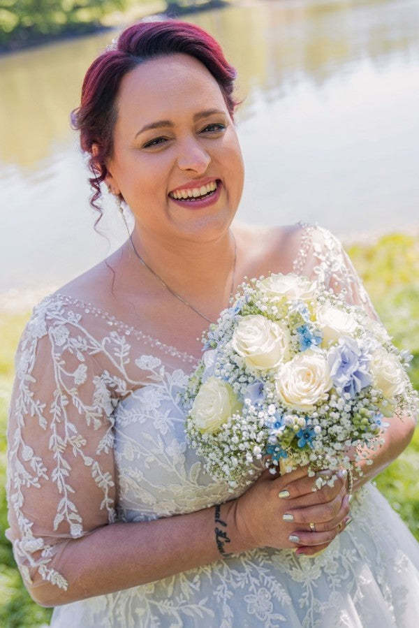 V-Neck Tulle A-Line Long Sleeves Plus Size Wedding Dresses 