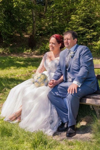 V-Neck Tulle A-Line Long Sleeves Plus Size Wedding Dresses 