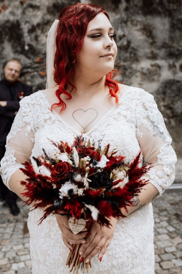 V-Neck Long Sleeves Mermaid Plus Size Lace Wedding Dresses