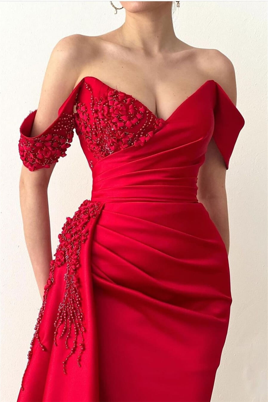 Red Off the shoulder Cap sleeves Long Prom Dresses