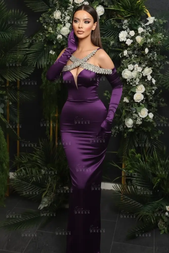 Spaghetti Straps Crystals Column Satin Prom Dresses Floor Length