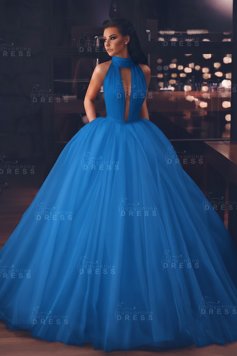Sexy High-Neck Sleeveless Ball Gown Evening Dress with Pockets