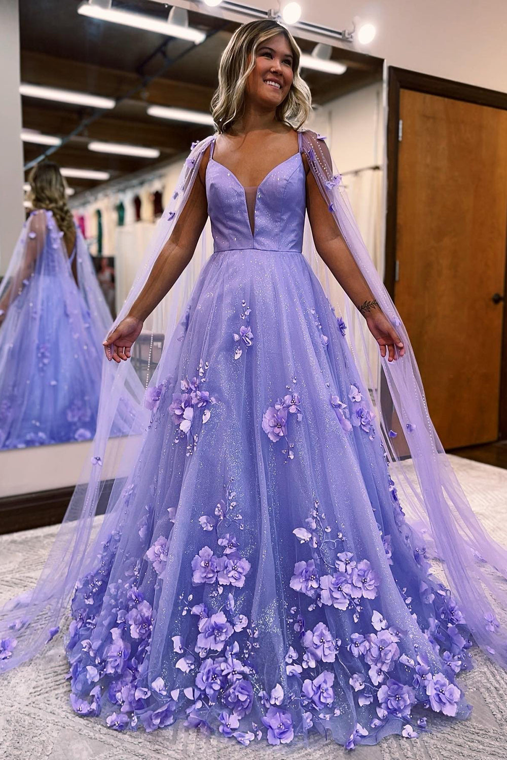 Spaghetti Straps Lavender Aline Evening Dress Satin Prom Dress with Flowers