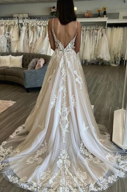  Sleeveless A-Line Floor Length Spaghetti Straps Wedding Dress