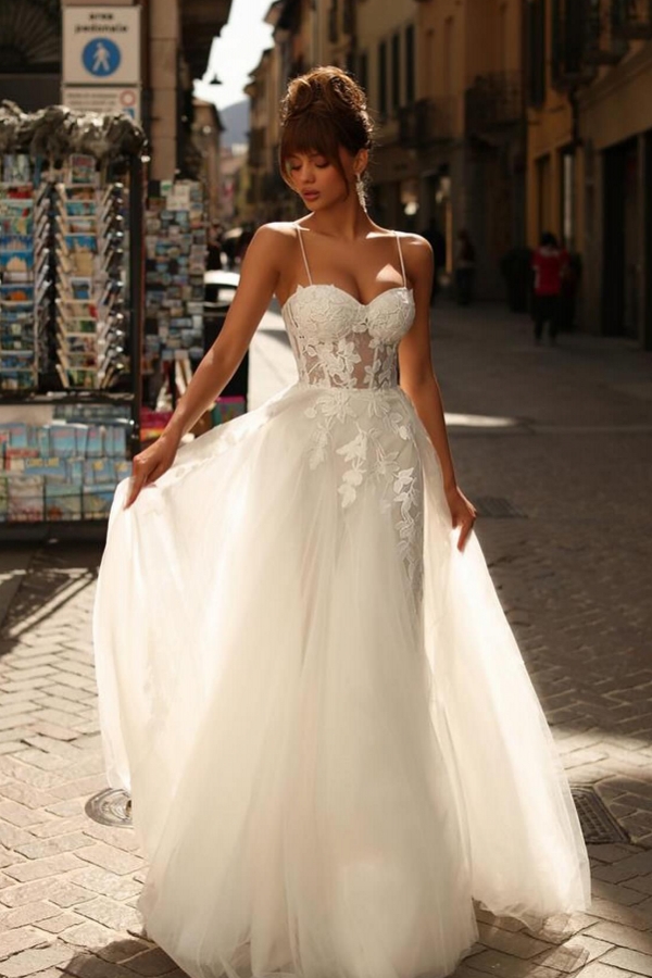 Sweetheart Ivory Sweetheart Tulle Wedding Dresses