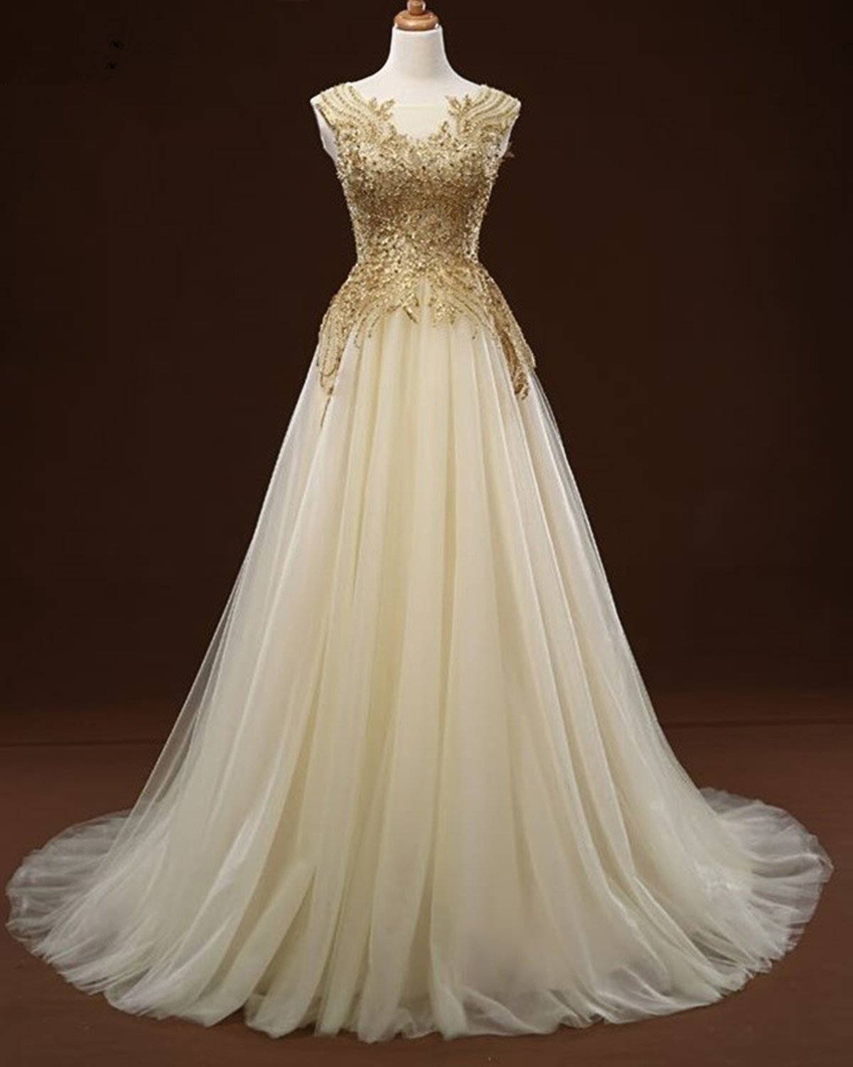 V-neck Lace Tulle Princess Ball Gown Wedding Dresses