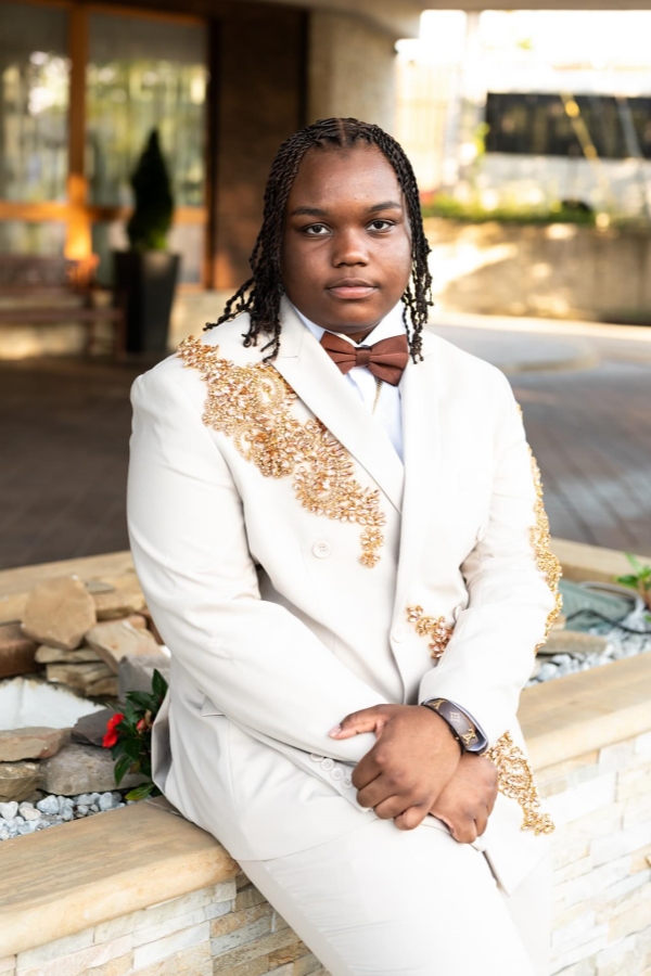 White Double Breasted Peaked Lapel Two Pieces Men Suits with Crystals