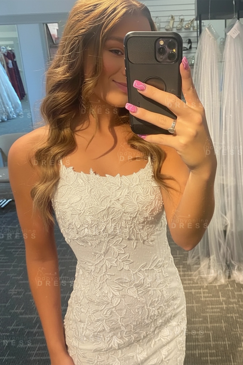 Lilac Spaghetti Straps Lace-up Short Homecoming Dress with Appliques