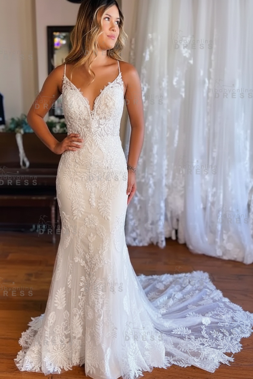 Elegant Sleeveless Floral Mermaid Bridal Gown V-neck Wedding Dress