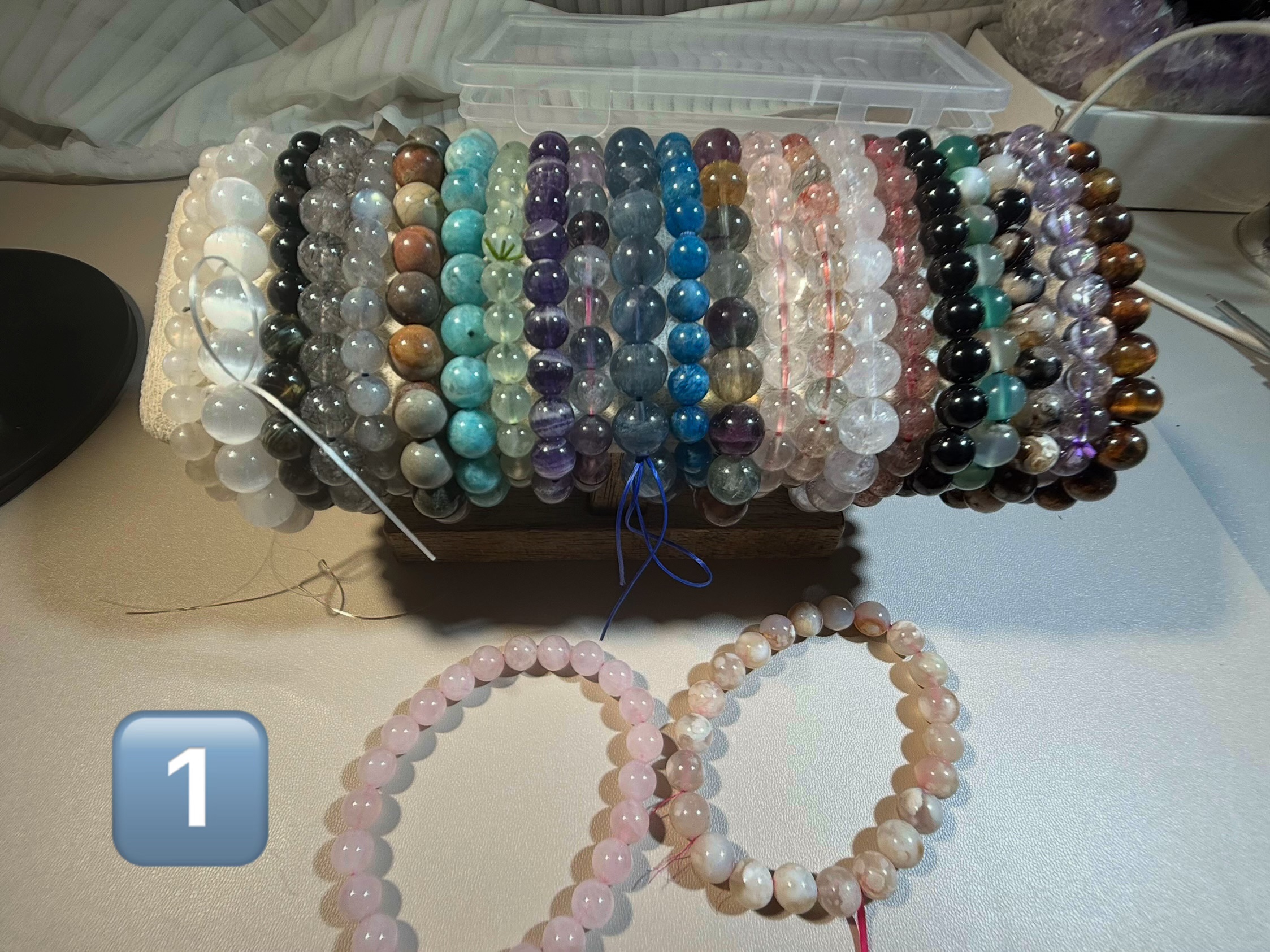 11 PCS RANDOM Bracelets Combs-Differents Sizes, Materials, Qualities