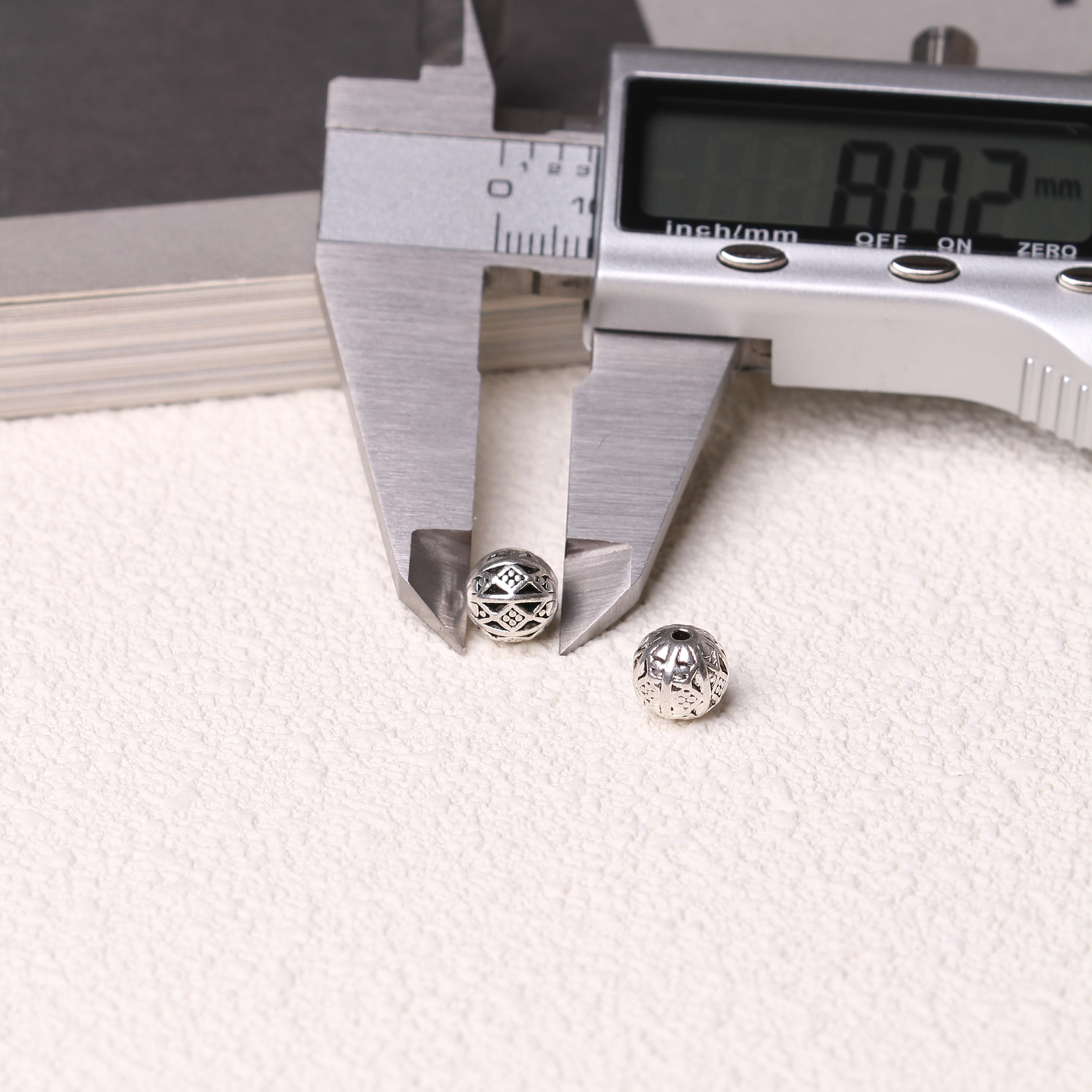 11/01=Tibetan silver charms(ALLOY) =ZS001-ZS100