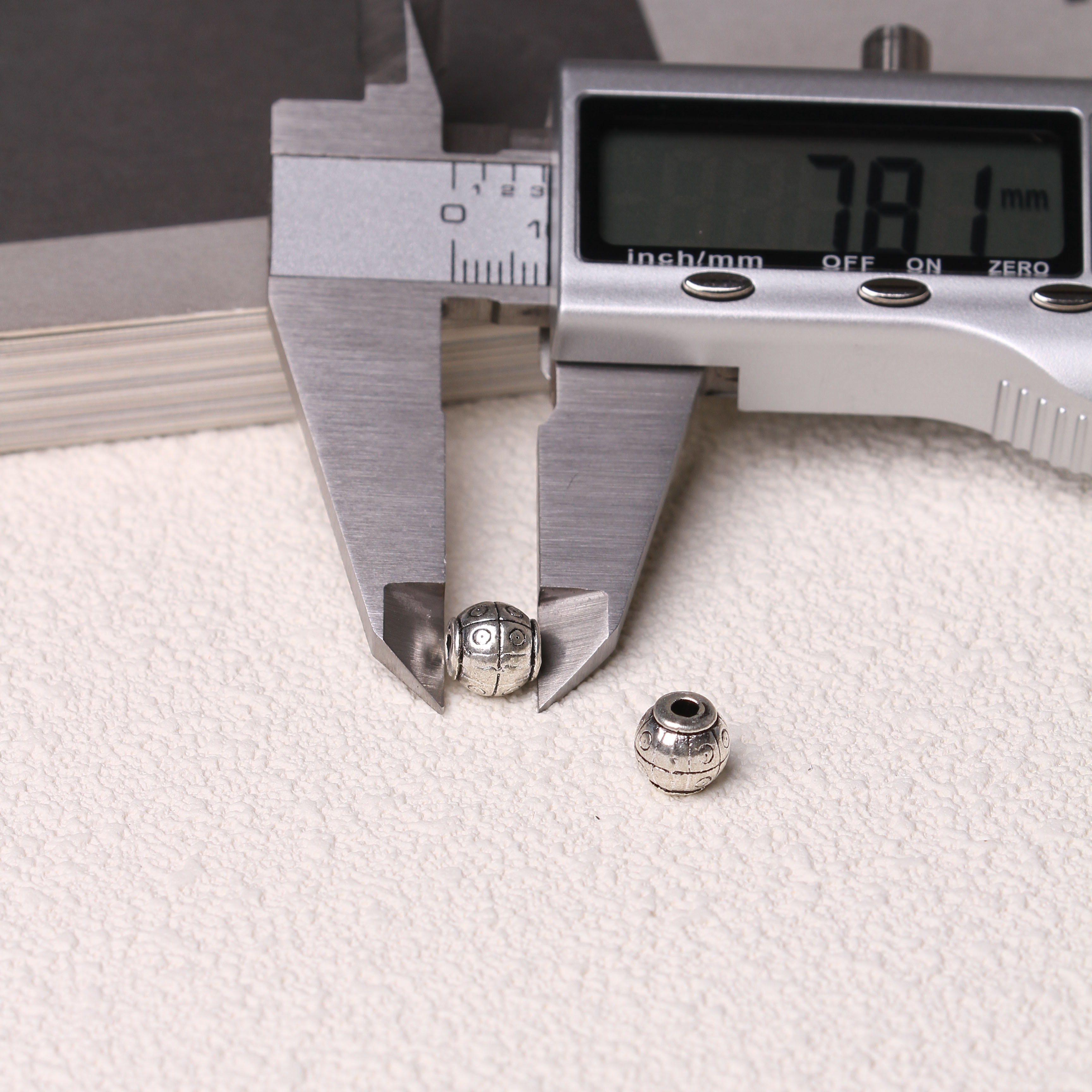 11/01=Tibetan silver charms(ALLOY) =ZS001-ZS100