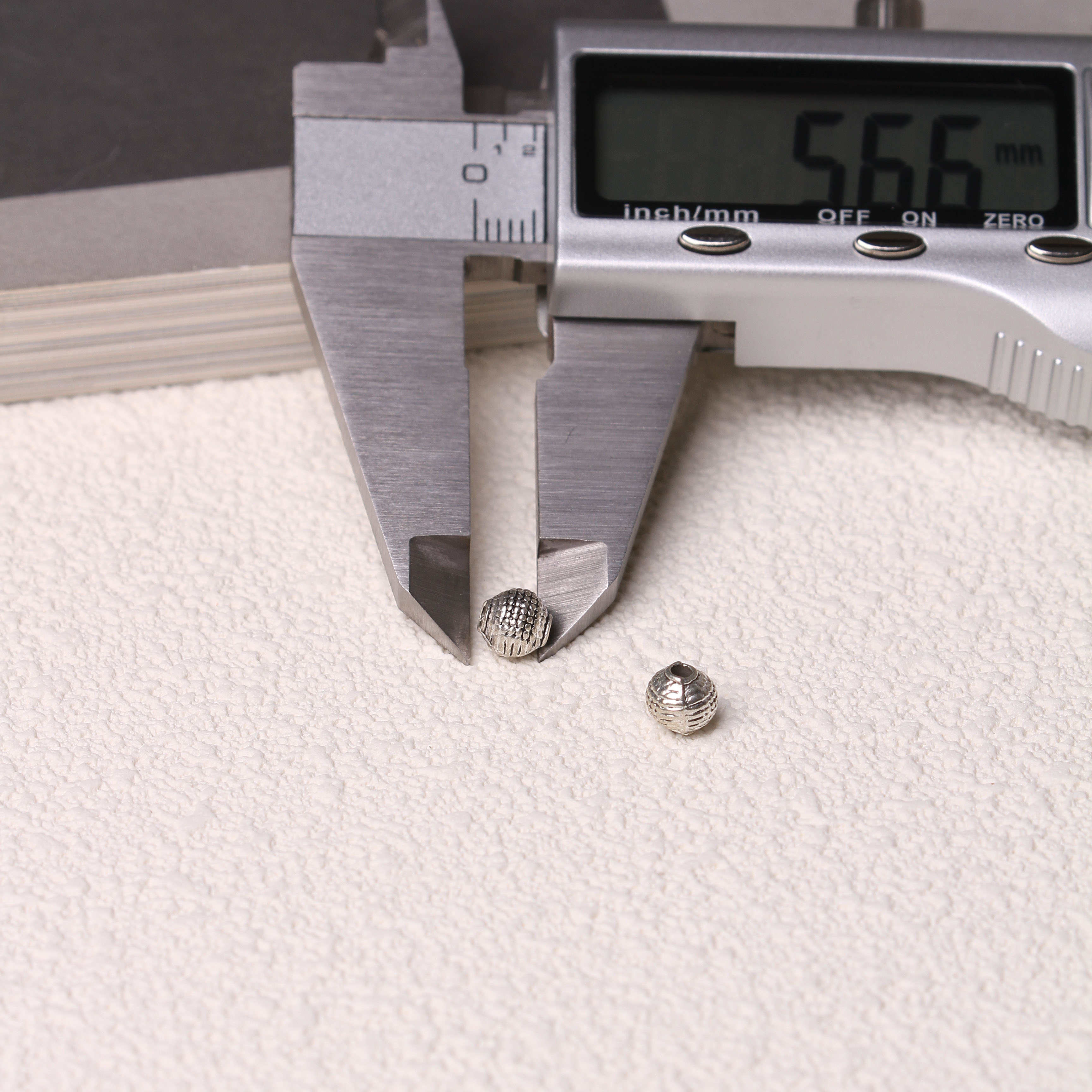 11/01=Tibetan silver charms(ALLOY) =ZS001-ZS100