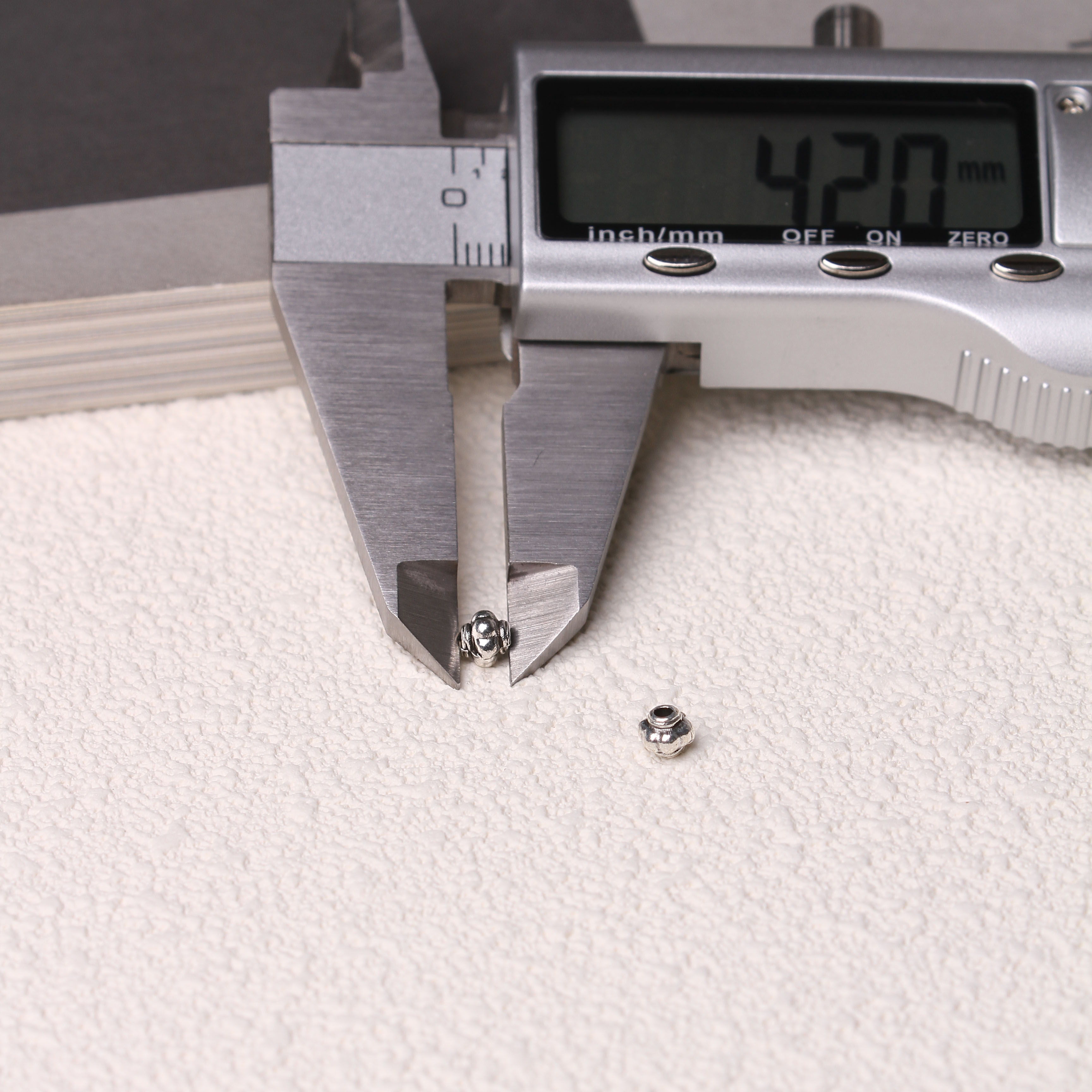 11/01=Tibetan silver charms(ALLOY) =ZS001-ZS100