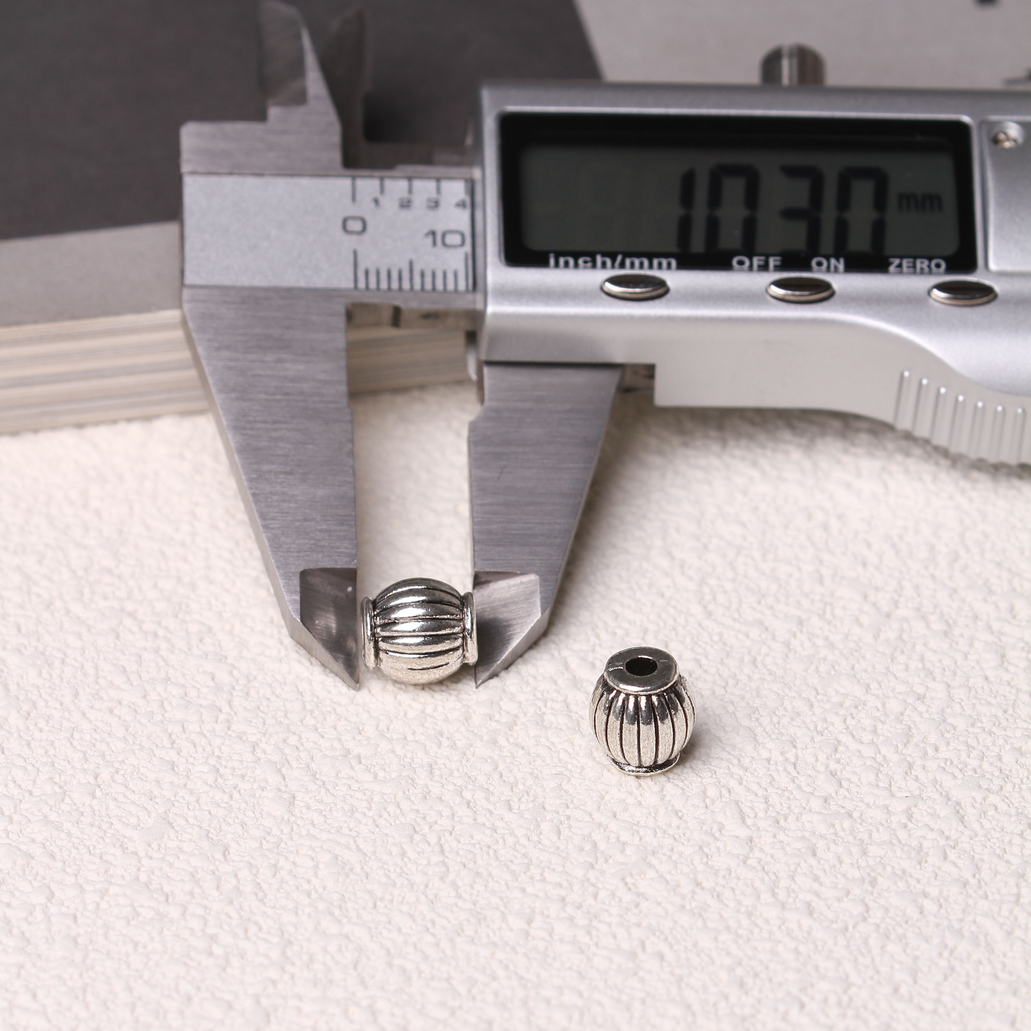 11/01=Tibetan silver charms(ALLOY) =ZS001-ZS100