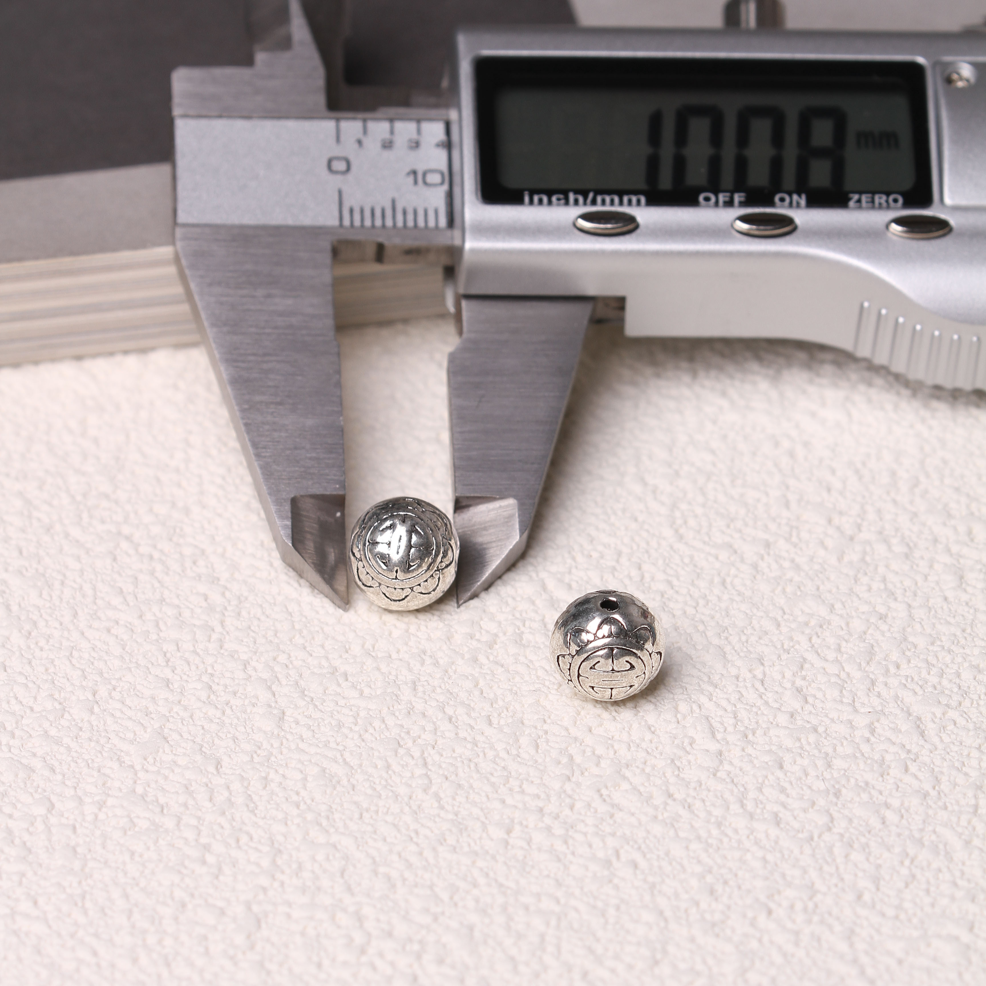 11/01=Tibetan silver charms(ALLOY) =ZS001-ZS100