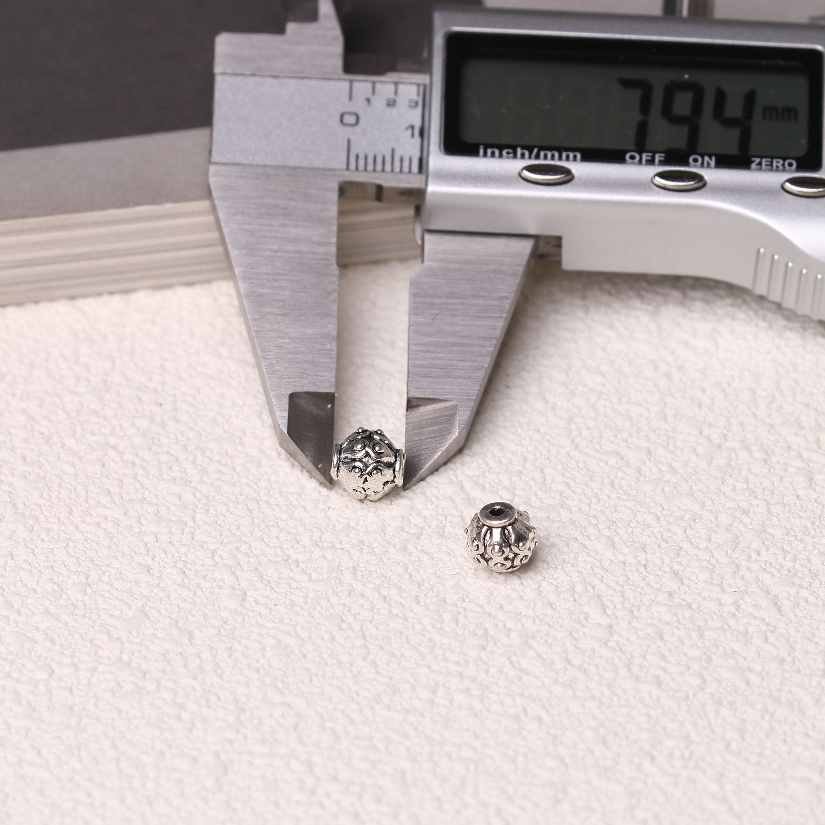 11/01=Tibetan silver charms(ALLOY) =ZS001-ZS100