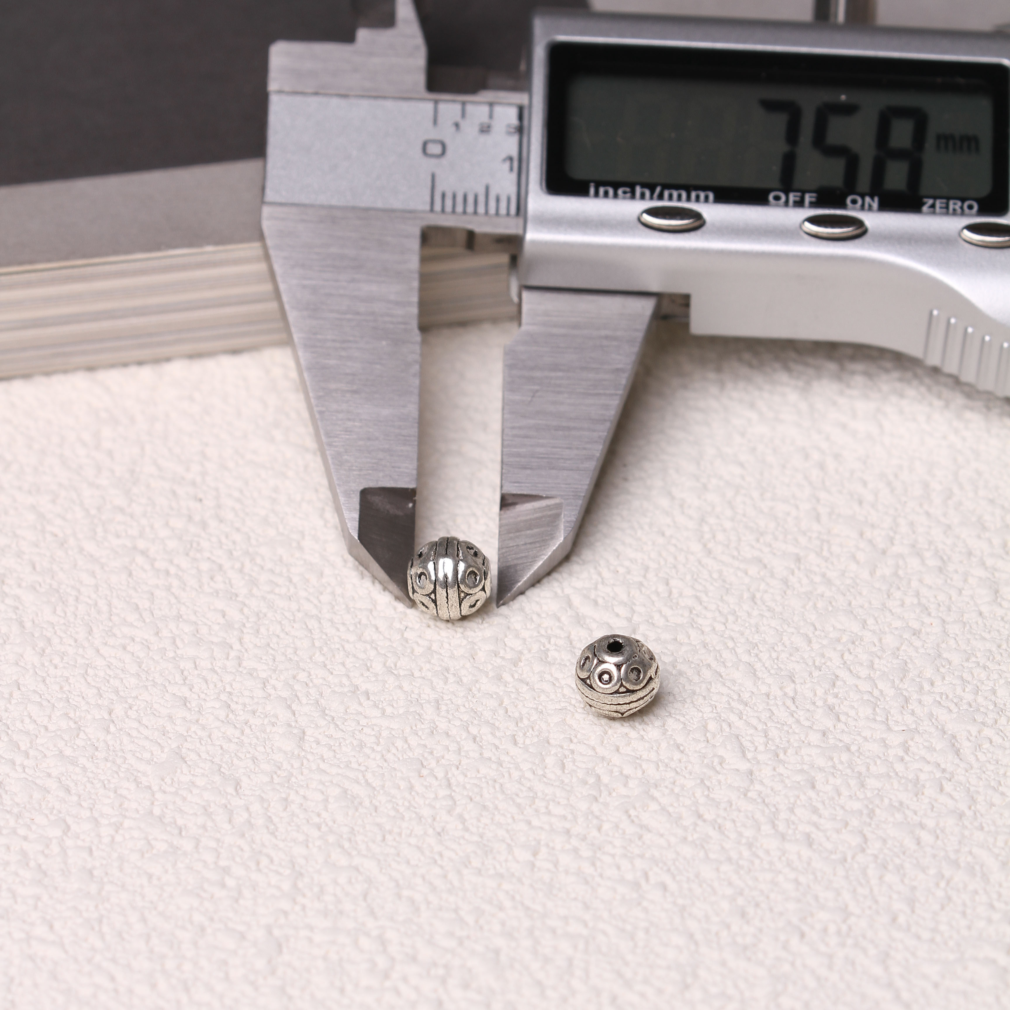 11/01=Tibetan silver charms(ALLOY) =ZS001-ZS100