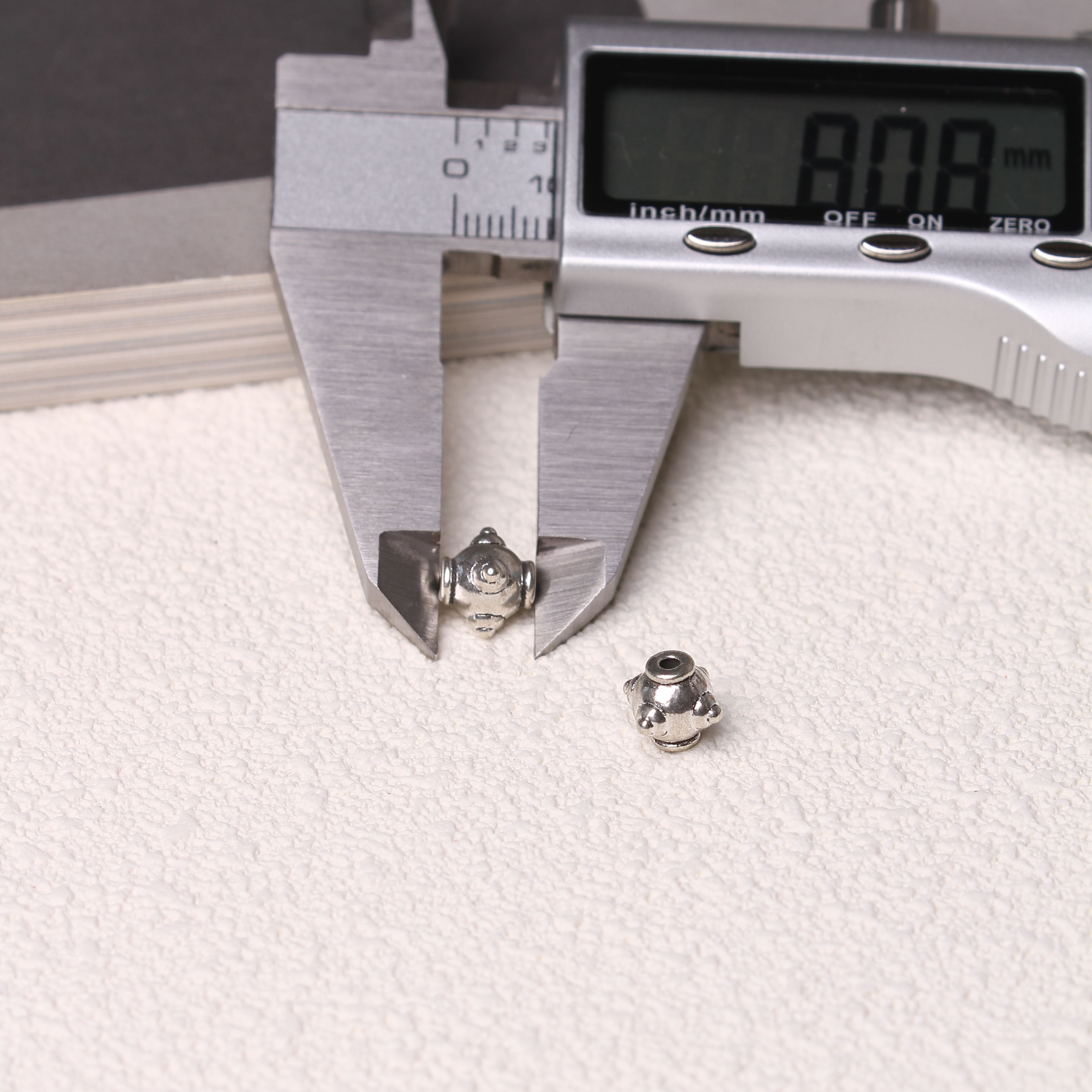 11/01=Tibetan silver charms(ALLOY) =ZS001-ZS100