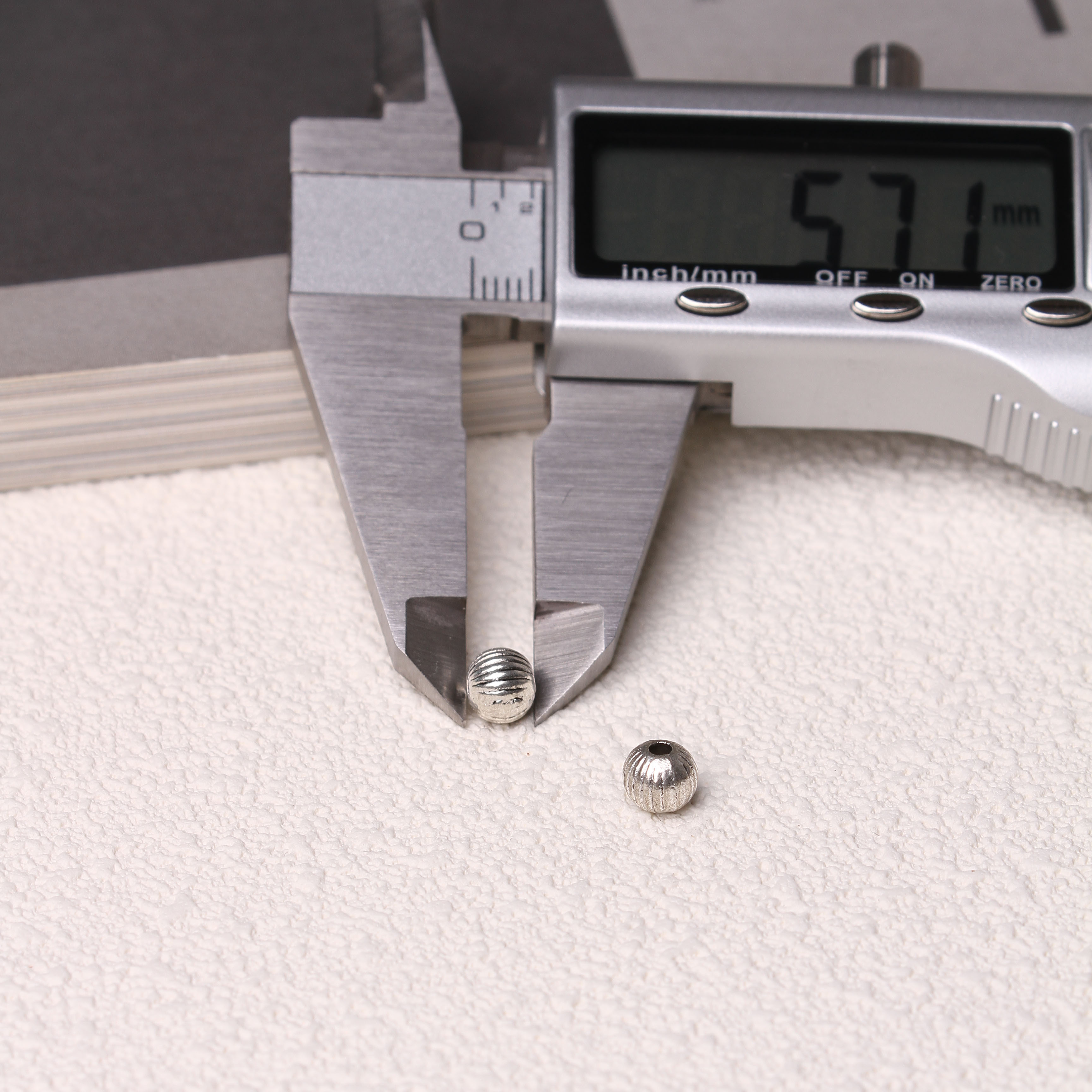 11/01=Tibetan silver charms(ALLOY) =ZS001-ZS100