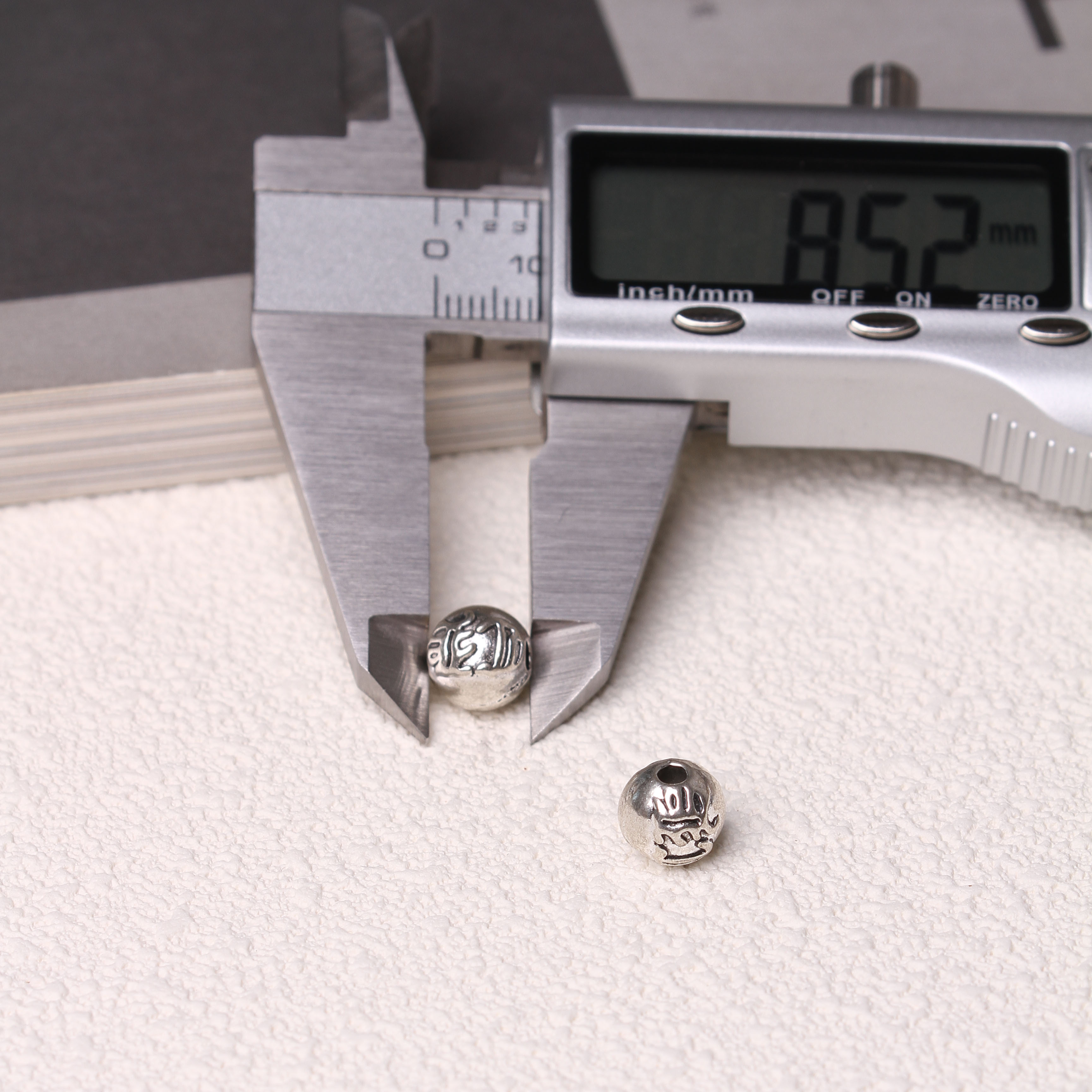 11/01=Tibetan silver charms(ALLOY) =ZS001-ZS100