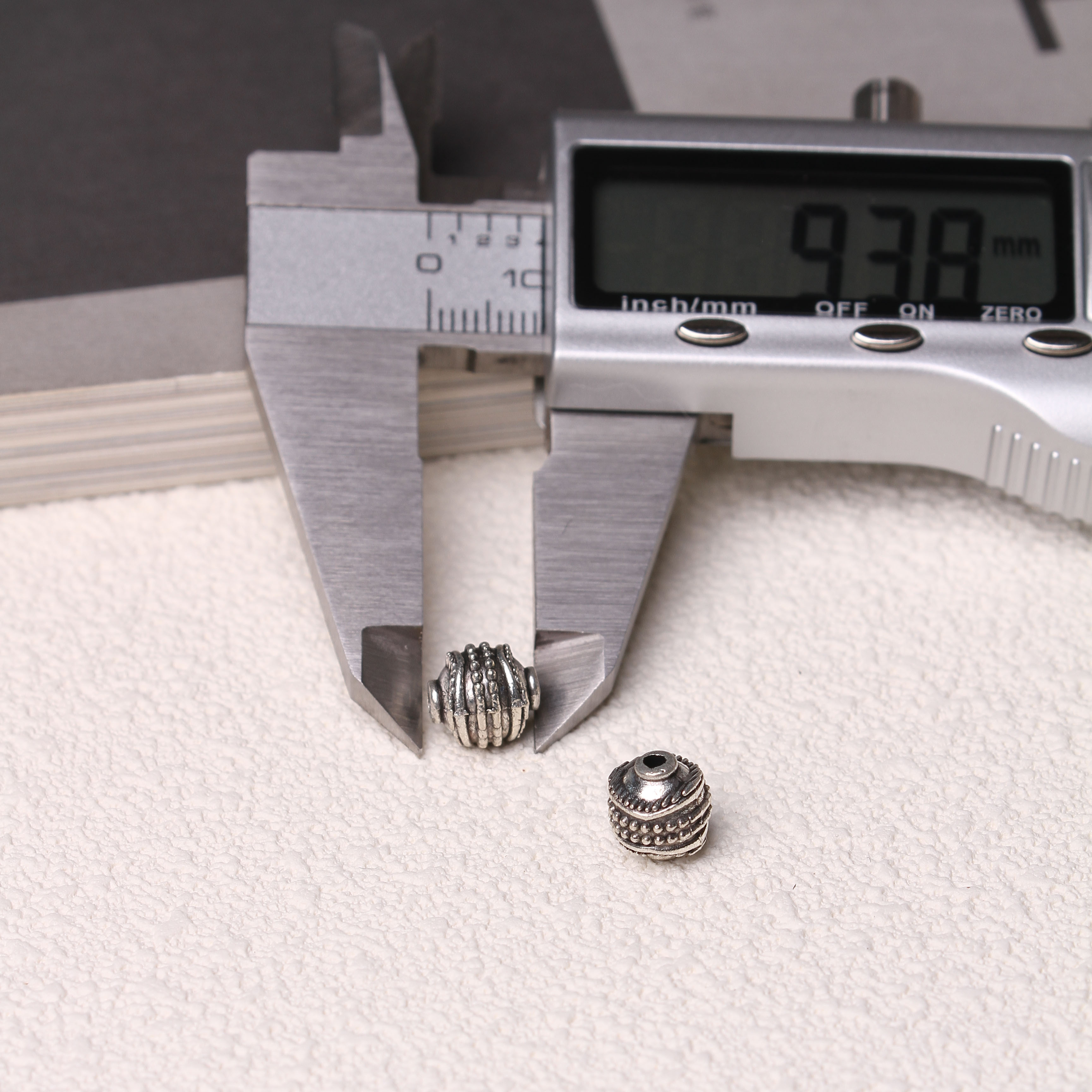 11/01=Tibetan silver charms(ALLOY) =ZS001-ZS100