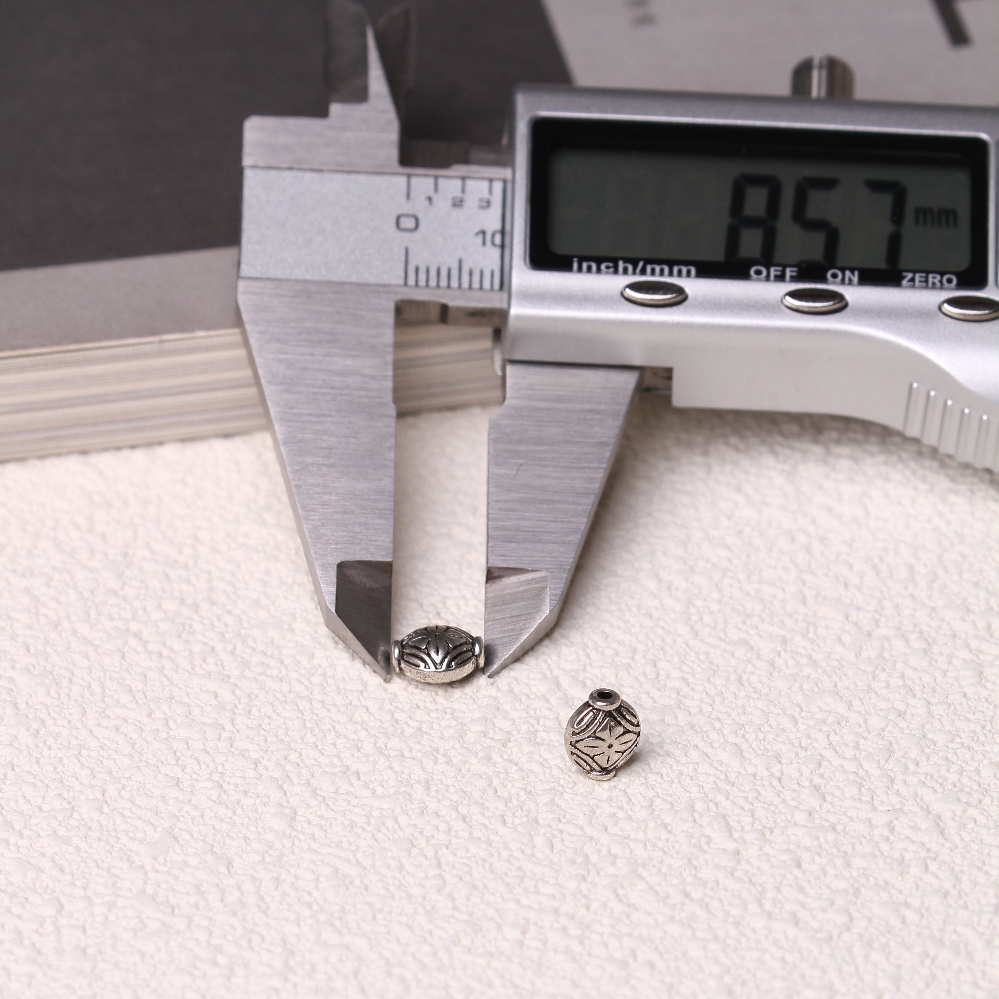 11/01=Tibetan silver charms(ALLOY) =ZS001-ZS100