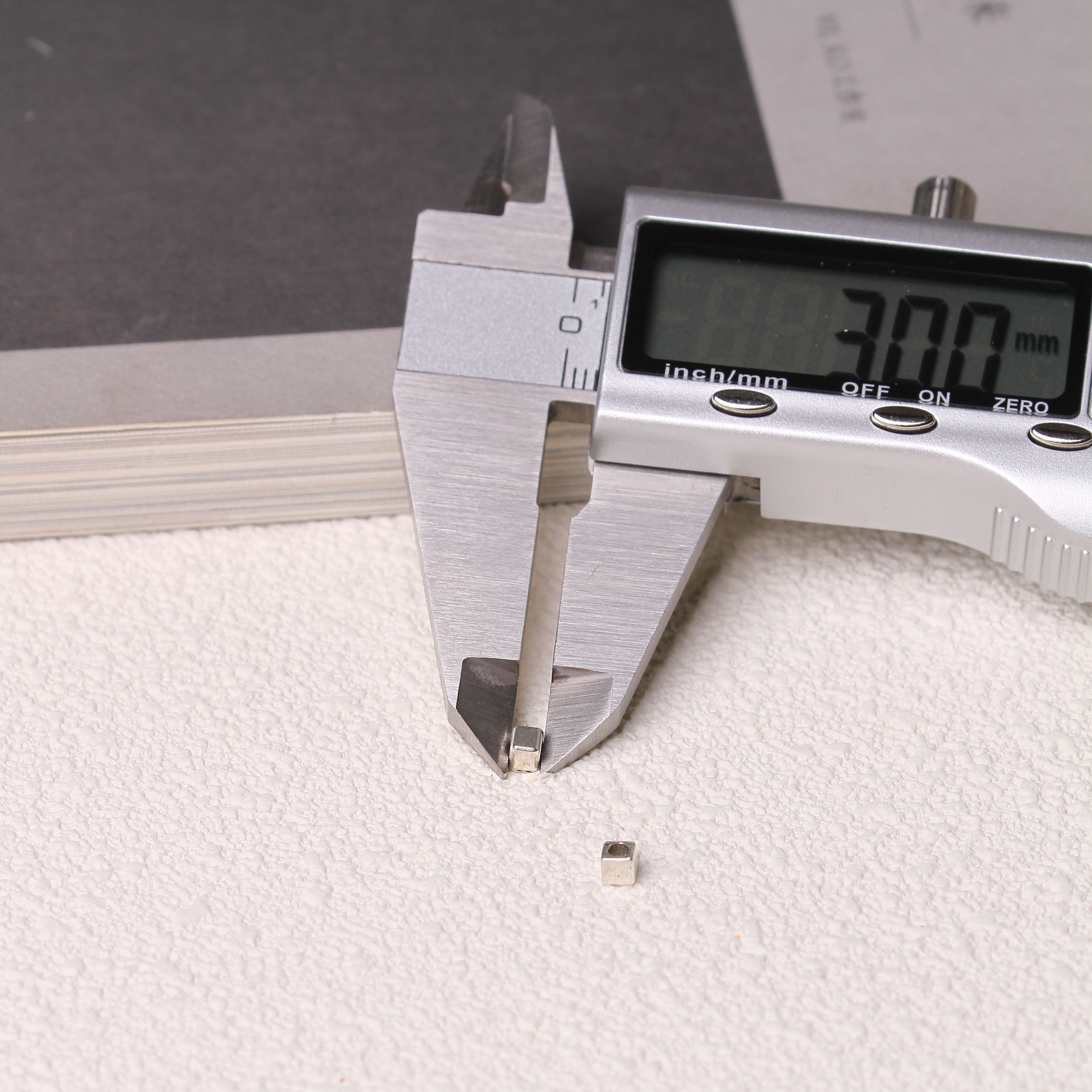 11/01=Tibetan silver charms(ALLOY) =ZS001-ZS100