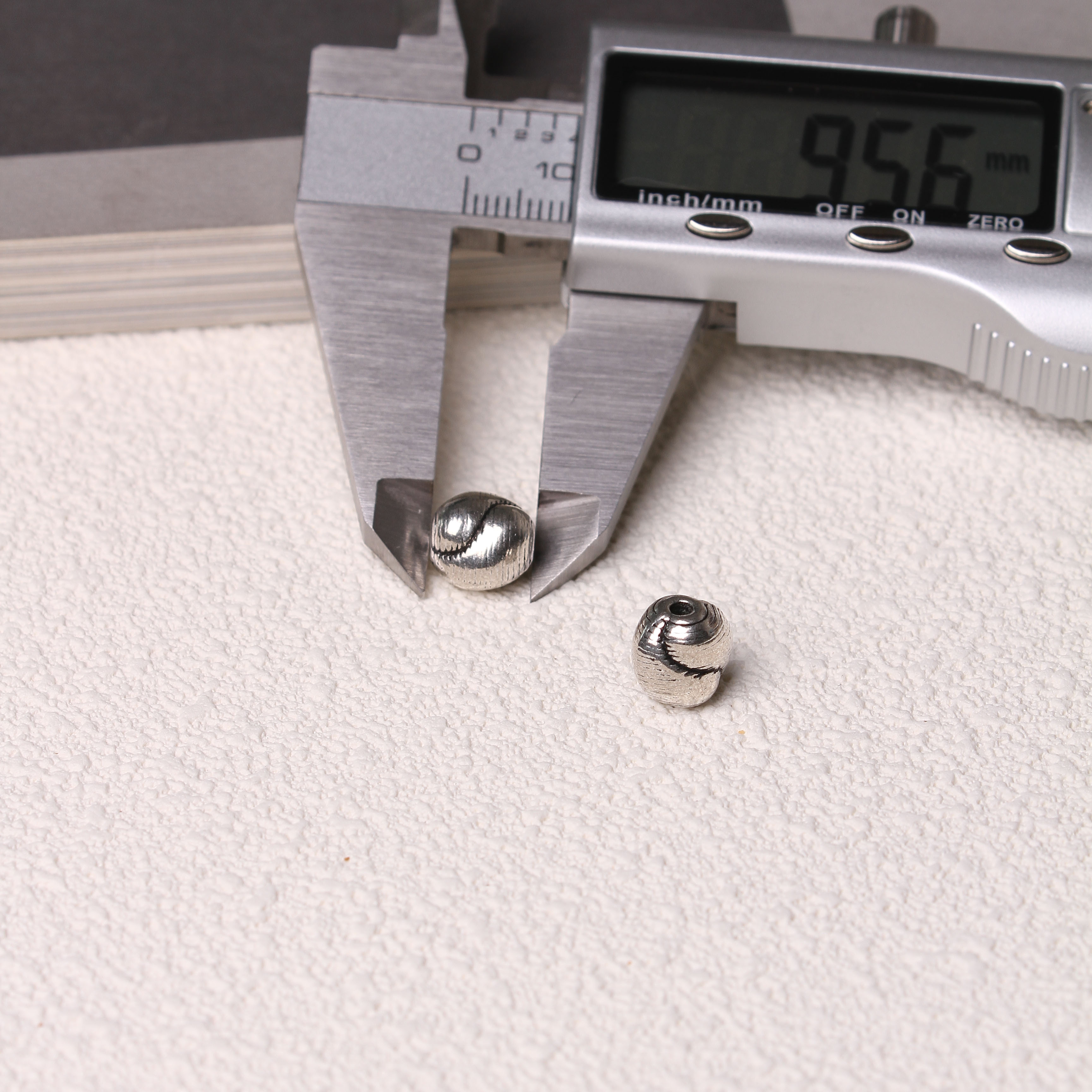 11/01=Tibetan silver charms(ALLOY) =ZS001-ZS100