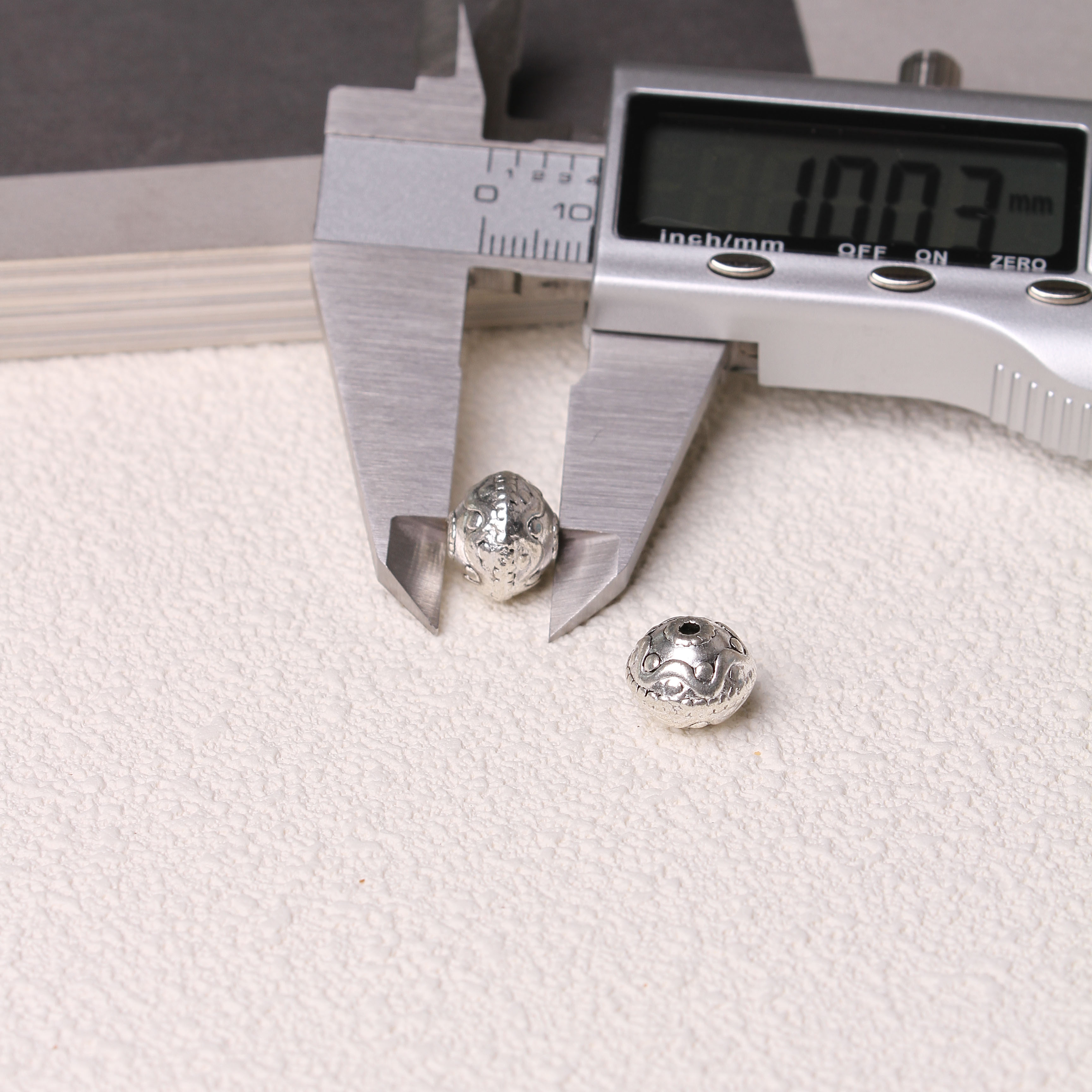 11/01=Tibetan silver charms(ALLOY) =ZS001-ZS100