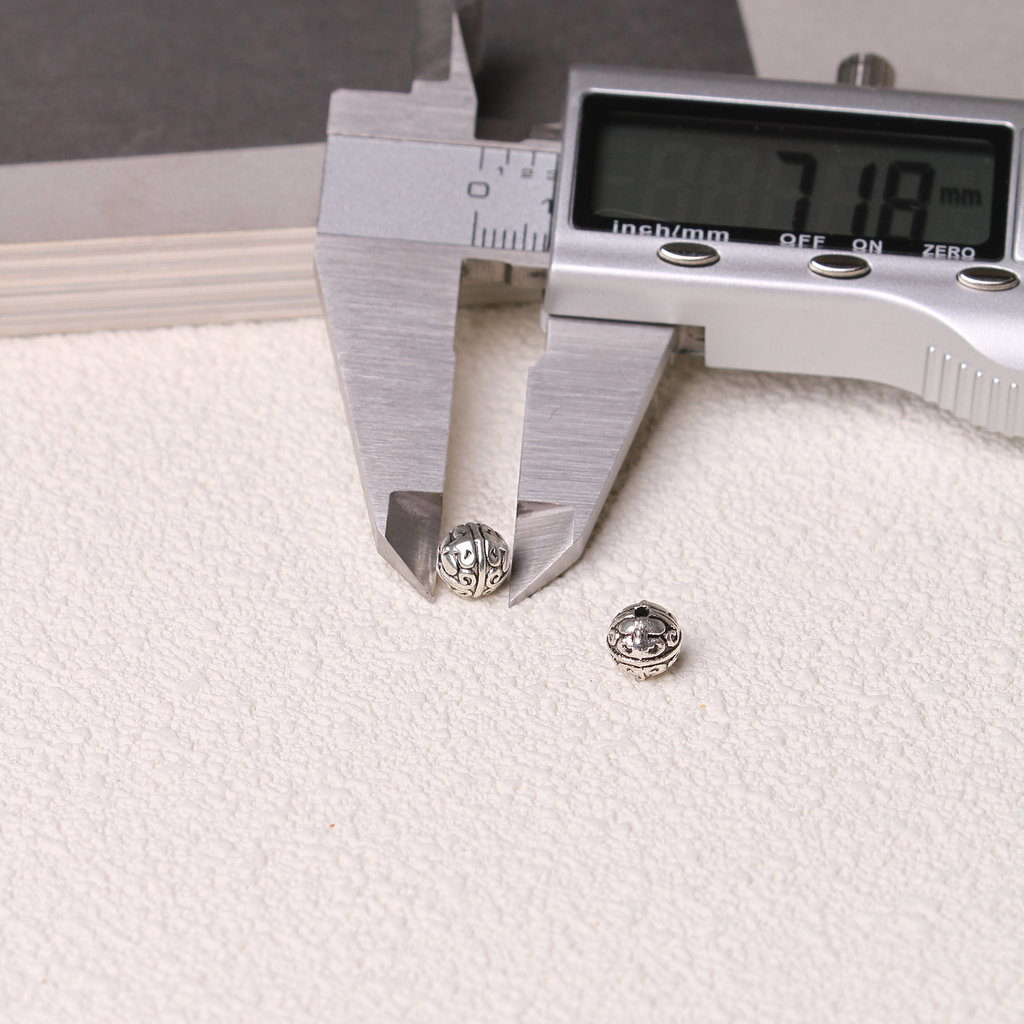 11/01=Tibetan silver charms(ALLOY) =ZS001-ZS100