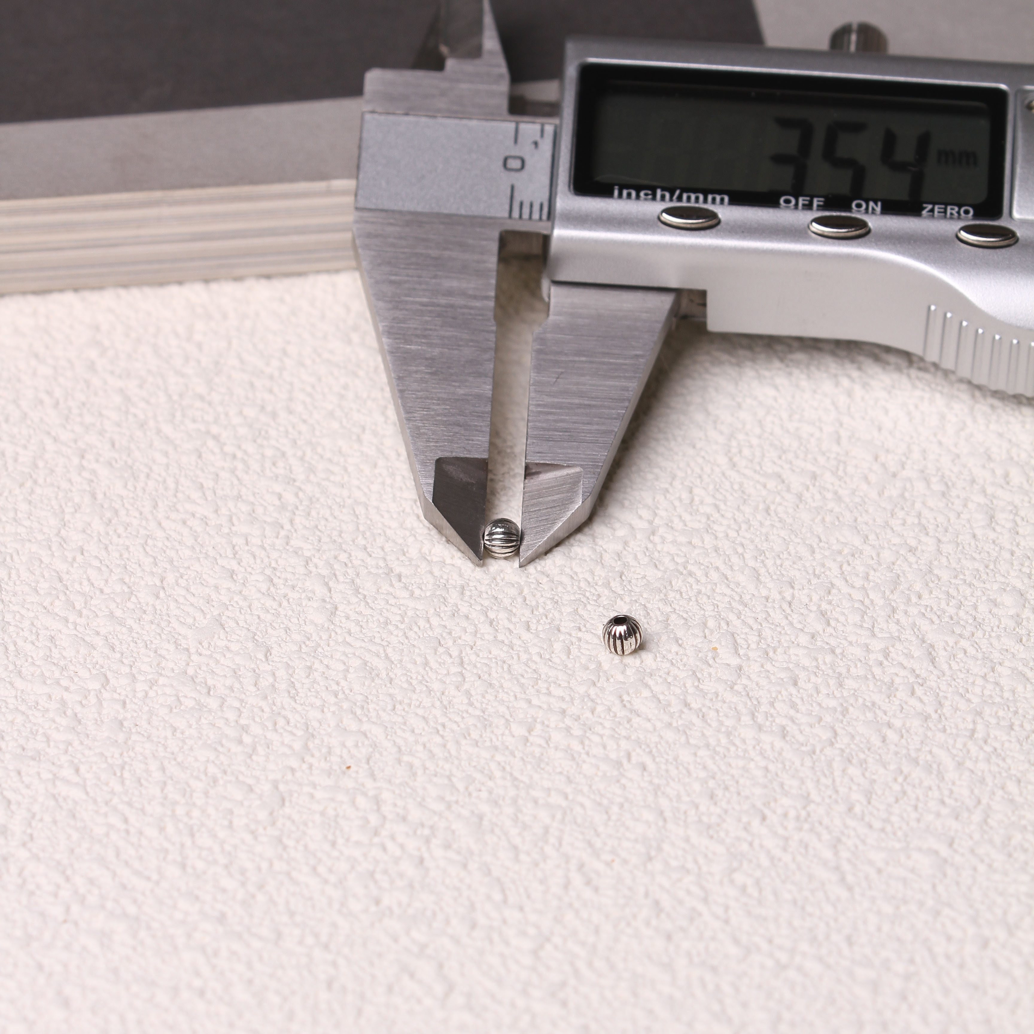 11/01=Tibetan silver charms(ALLOY) =ZS001-ZS100