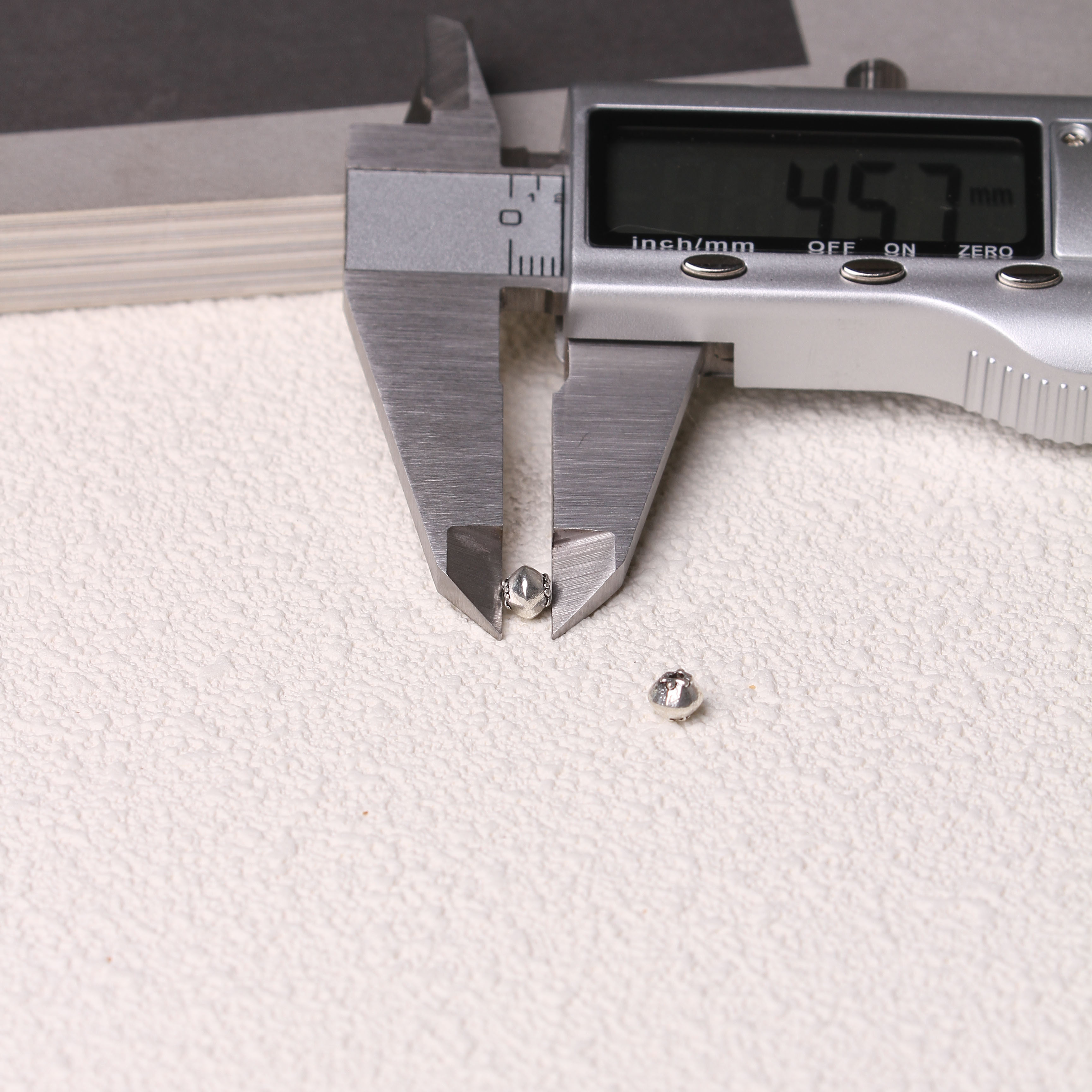 SPCACER BEADS=Tibetan silver charms(ALLOY) =ZS001-ZS100