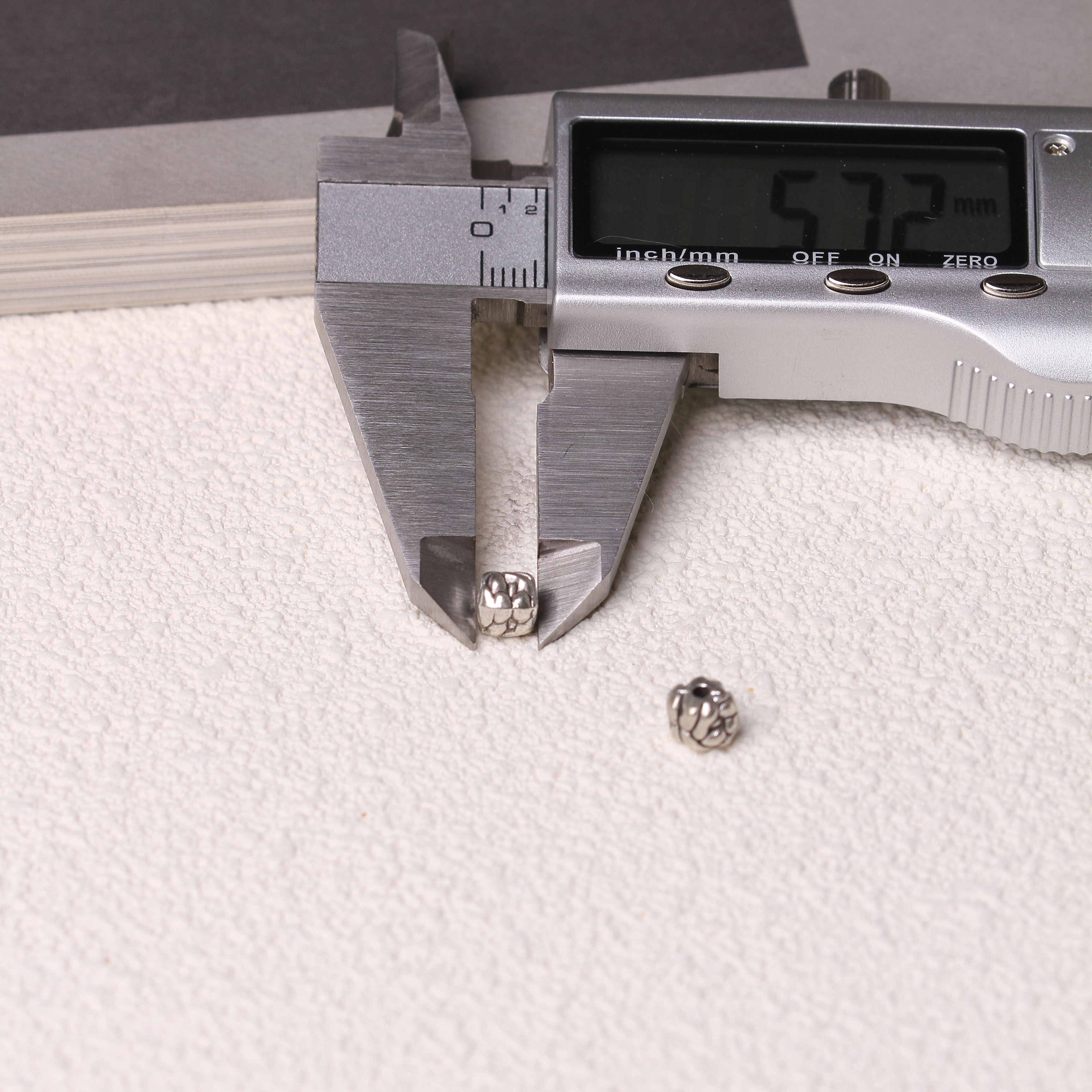 SPCACER BEADS=Tibetan silver charms(ALLOY) =ZS001-ZS100