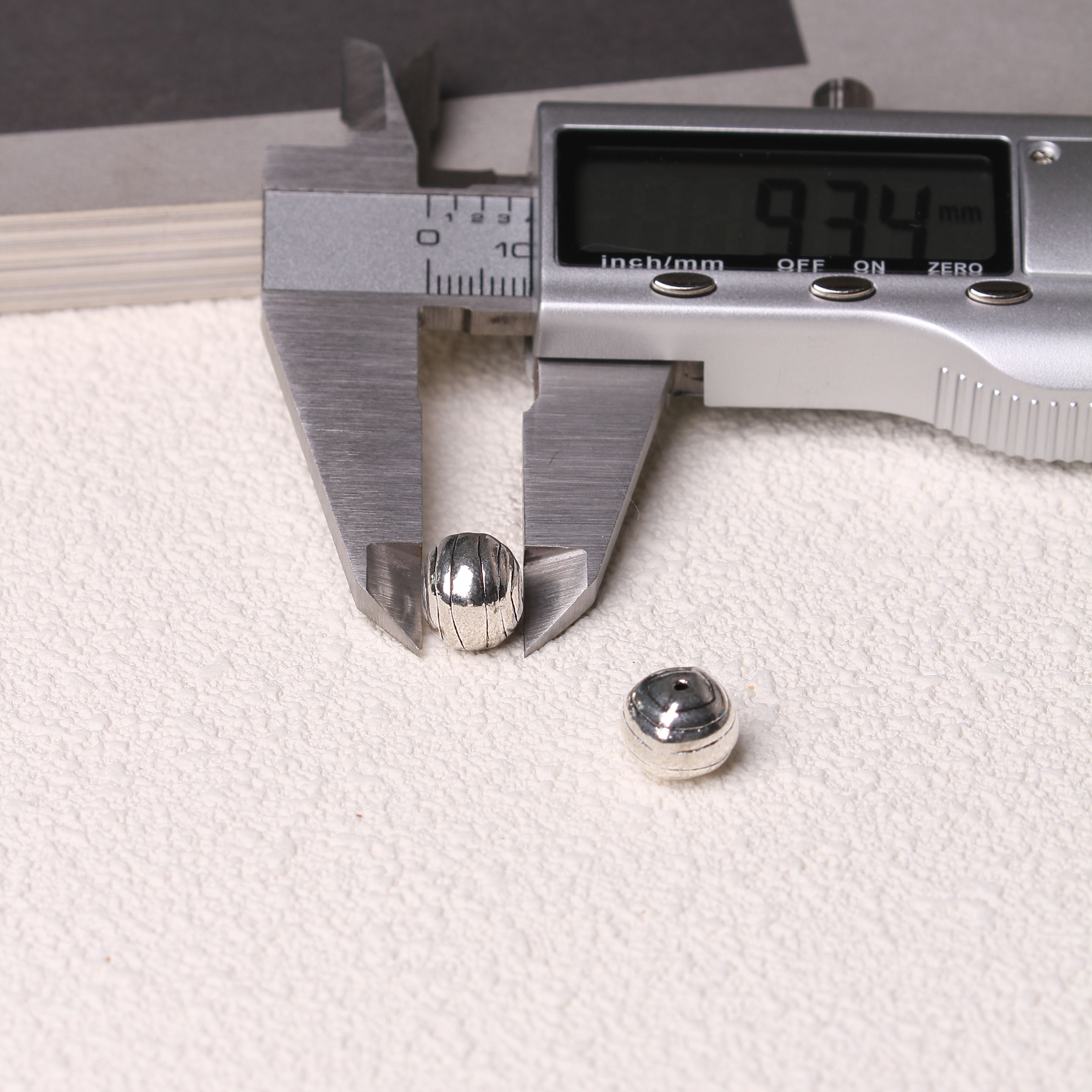 SPCACER BEADS=Tibetan silver charms(ALLOY) =ZS001-ZS100