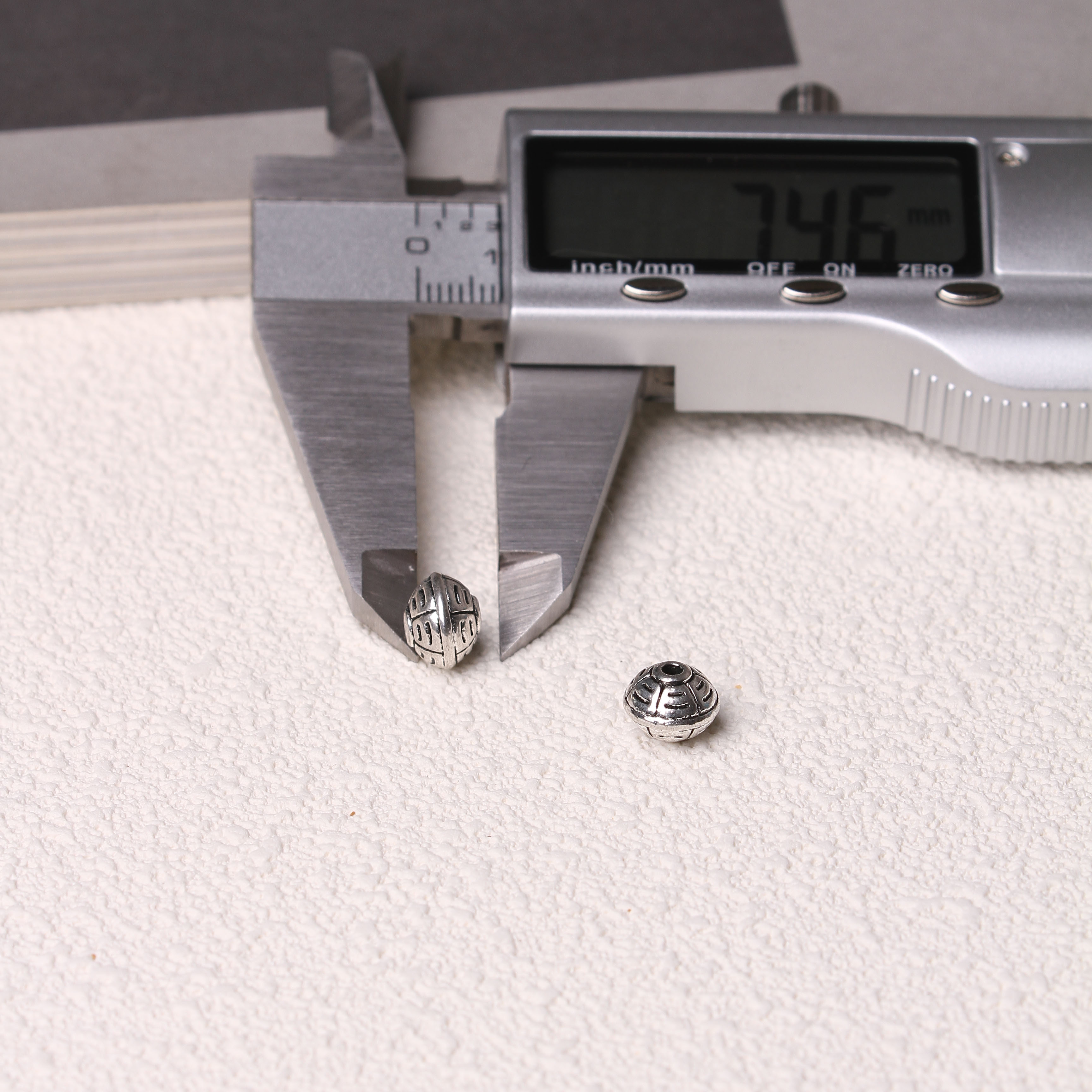 SPCACER BEADS=Tibetan silver charms(ALLOY) =ZS001-ZS100