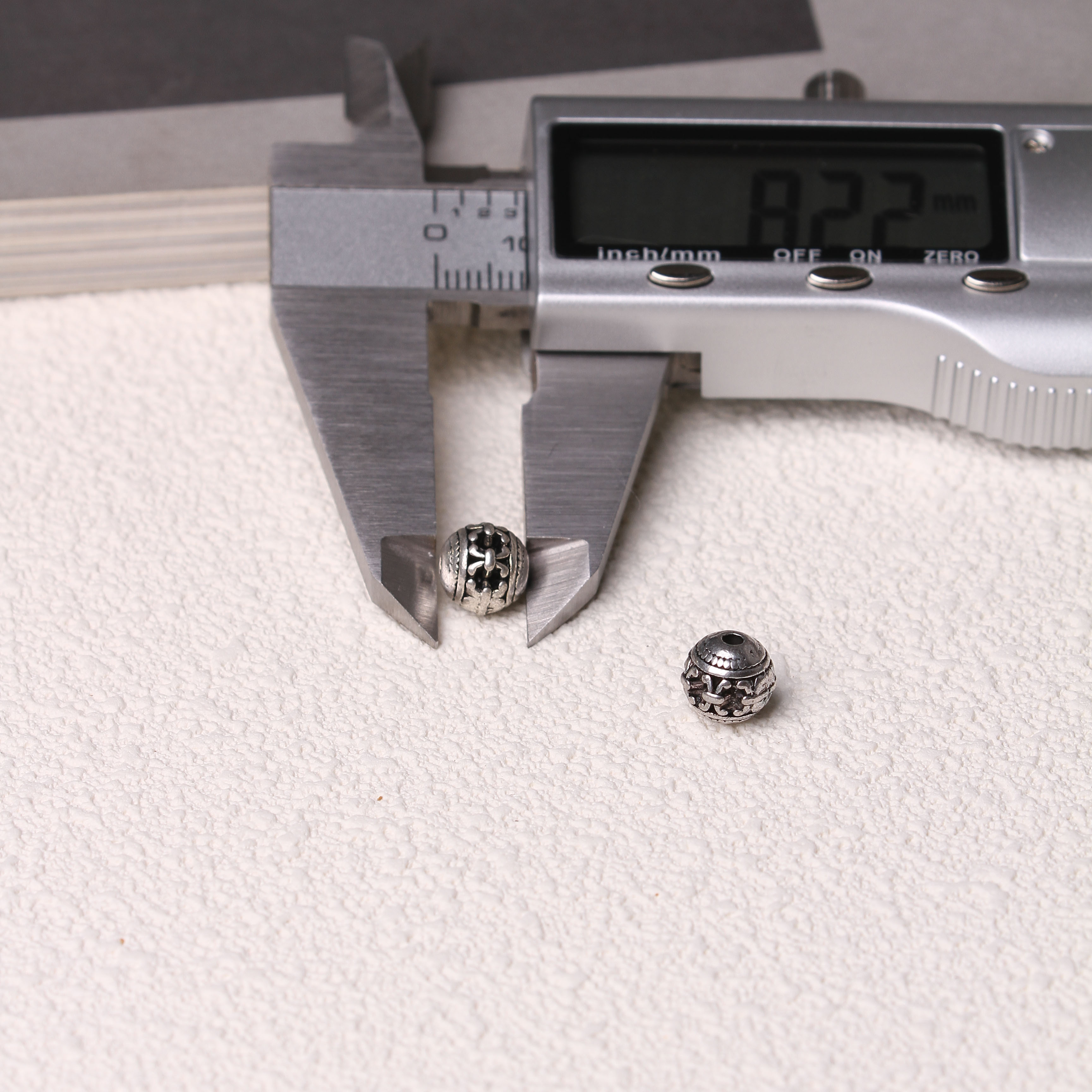 SPCACER BEADS=Tibetan silver charms(ALLOY) =ZS001-ZS100